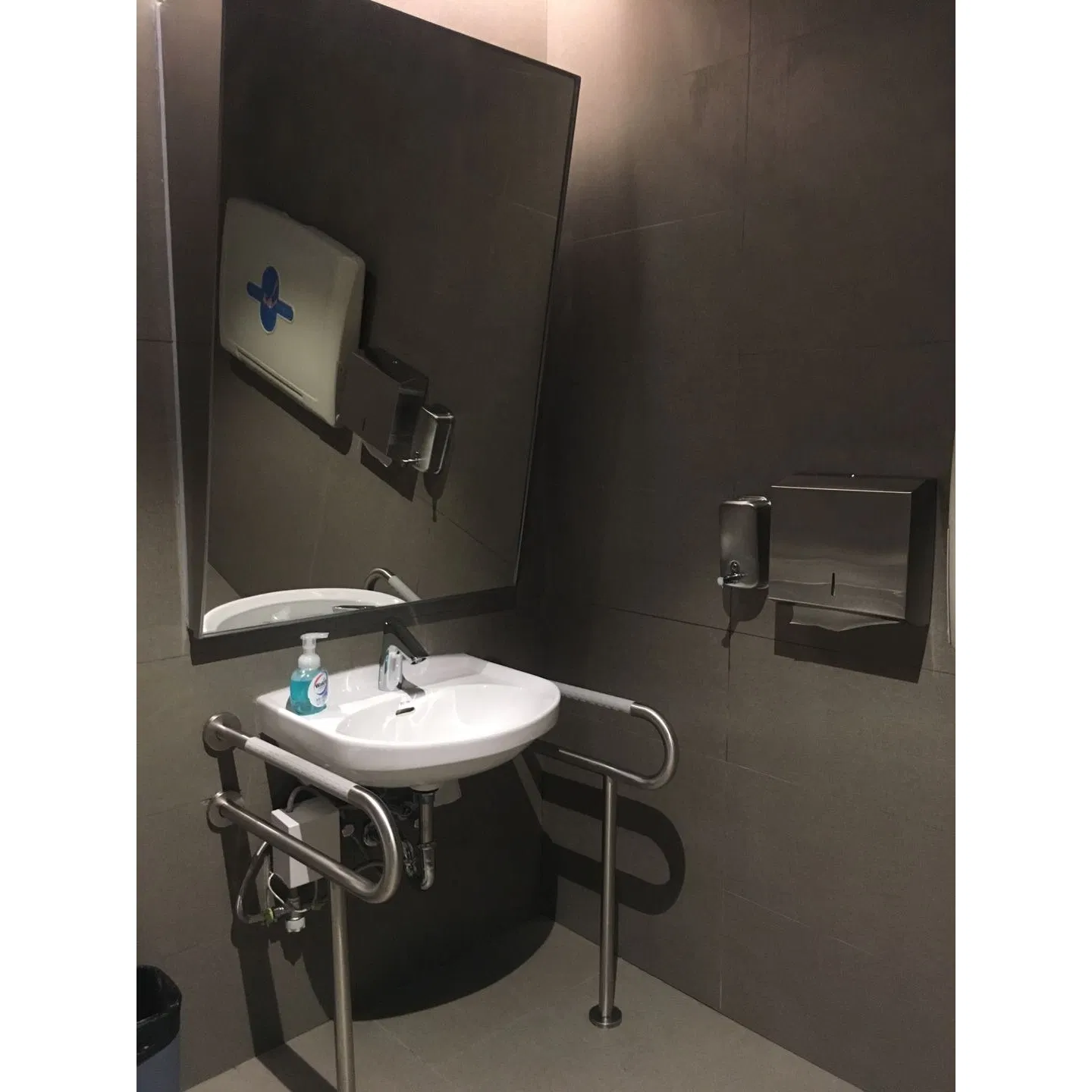 Flexible Self-Adhesive Acrylic Mirror Tiles for Home Decor