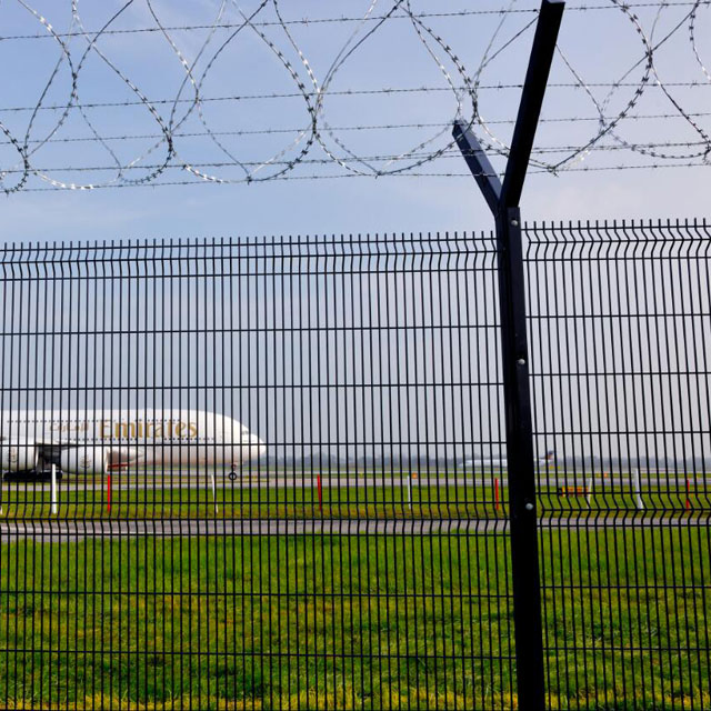 Hot Sale High Security Airport Fencing Prison Mesh Fence / Airport Fencing