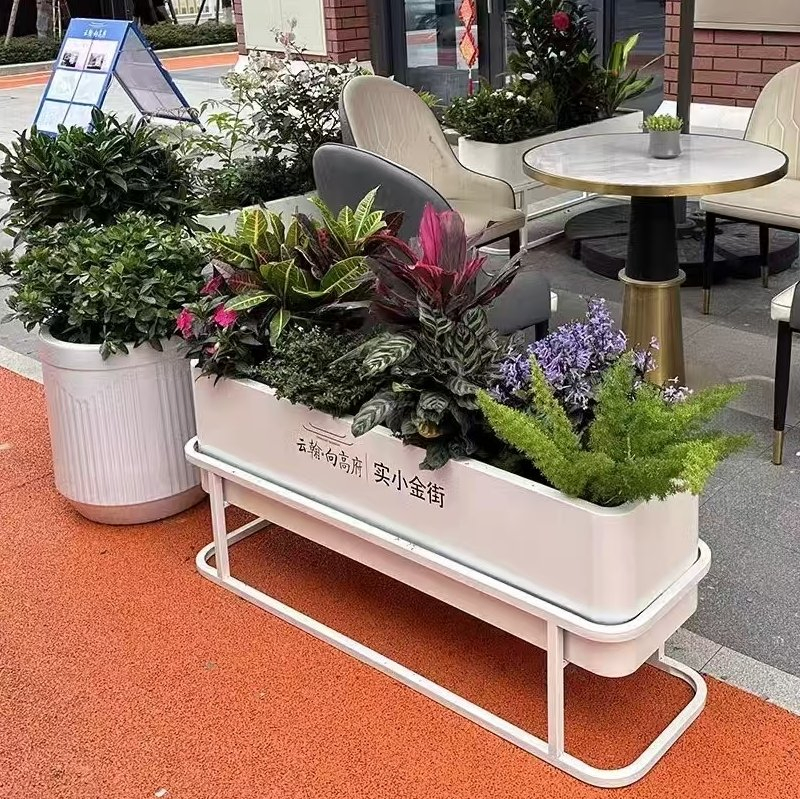 Стальные эллиптические кашпо на стойке