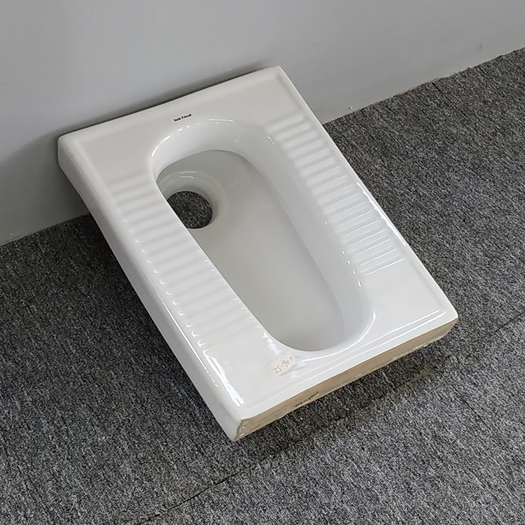 Factory Directly Sale Cheap Price Hot Sale White Squatting Pan Without S-Band