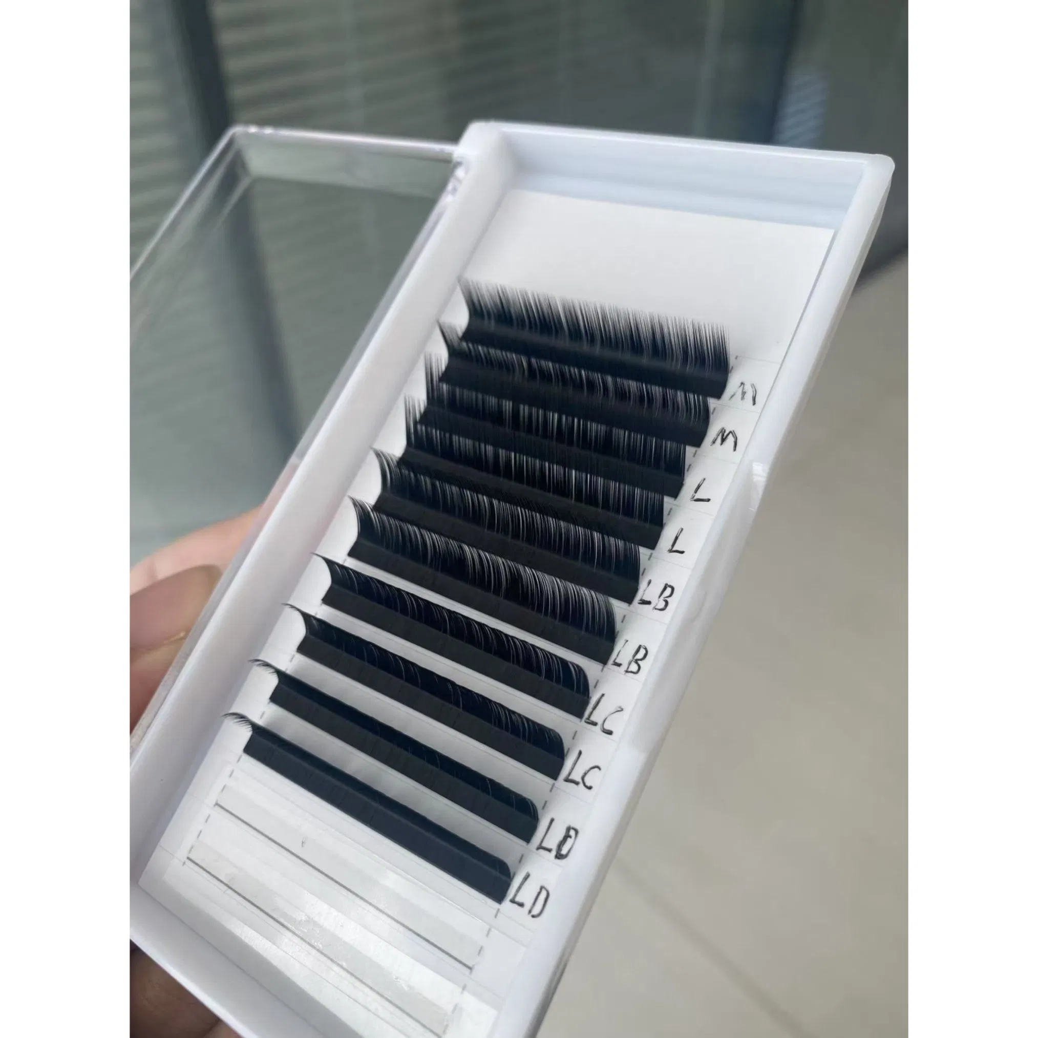 Ld/Lu (M) /N Curl 12rows False Eyelash Extensions Mink Black Material 8-15mm