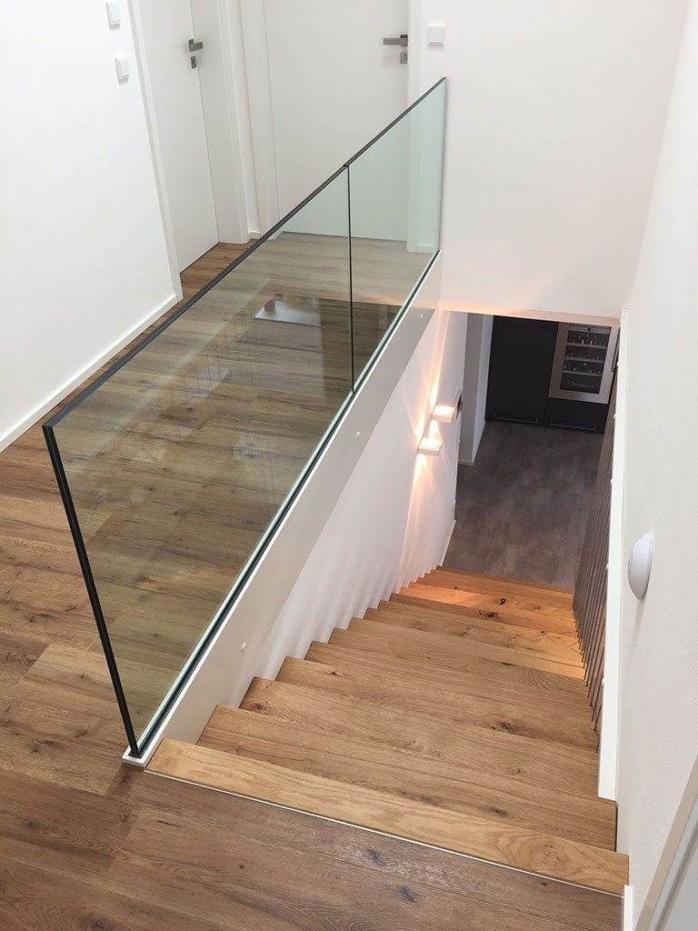 Spectacular Finish Stylish Detailing Durable Skeleton Crisp Innovative Profile Tailor Designed Factory Supply Luxury Prestige U Channel Glass Railing