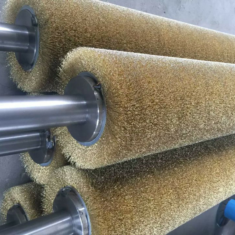 Полировальная щетка-ролик из латунированной стали