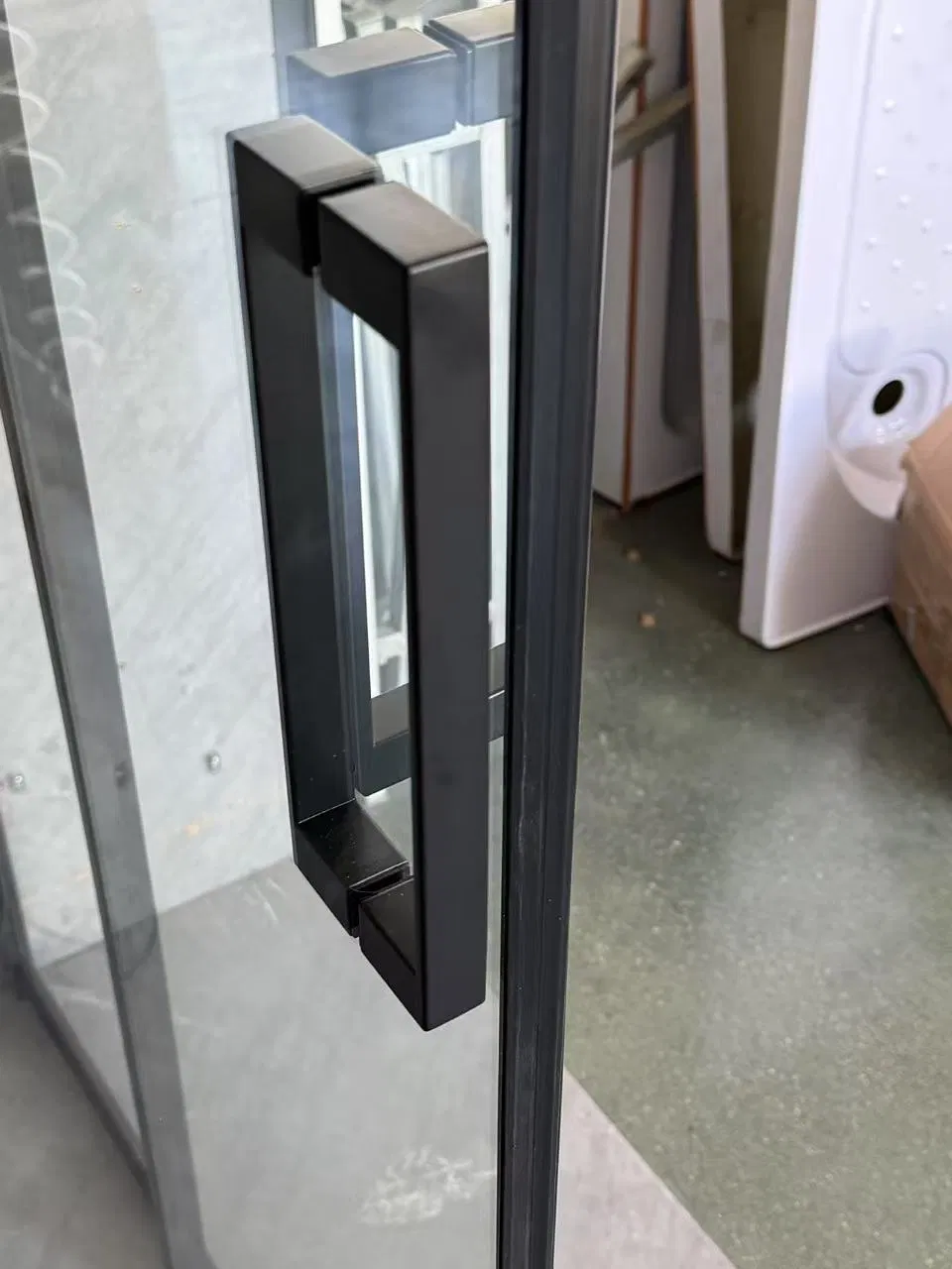 Single Modern Black Aluminum Shower Compartment Sliding Door Shower Room