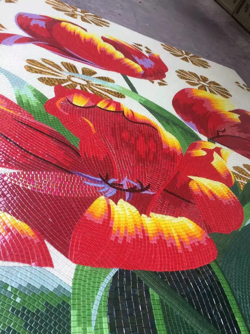 Luxury Living Room TV Wall Flower Art Crystal Glass Mosaic