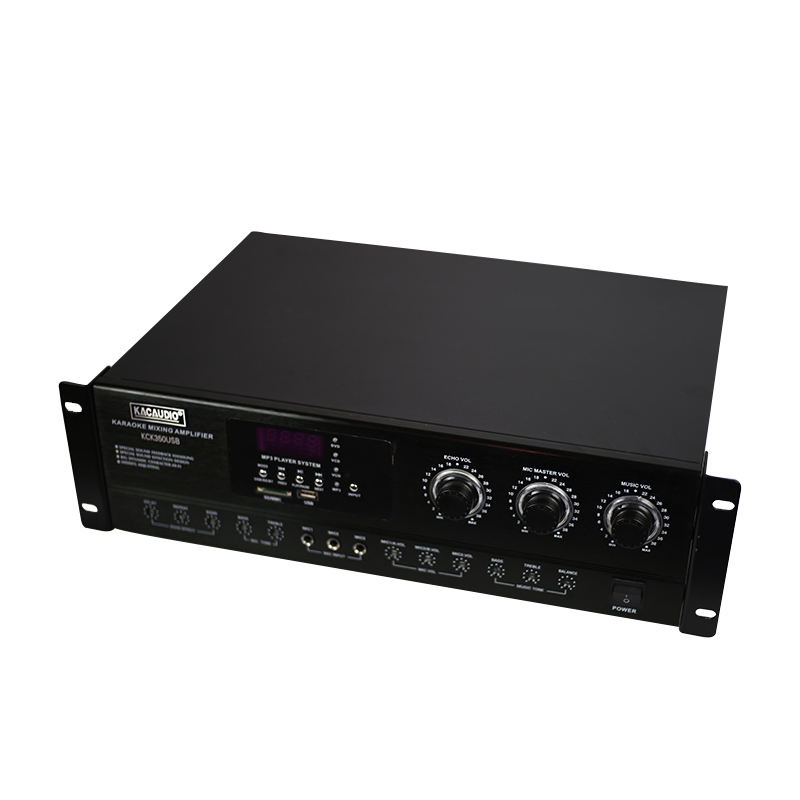 Усилитель для караоке Echo с SNR 95 дБ