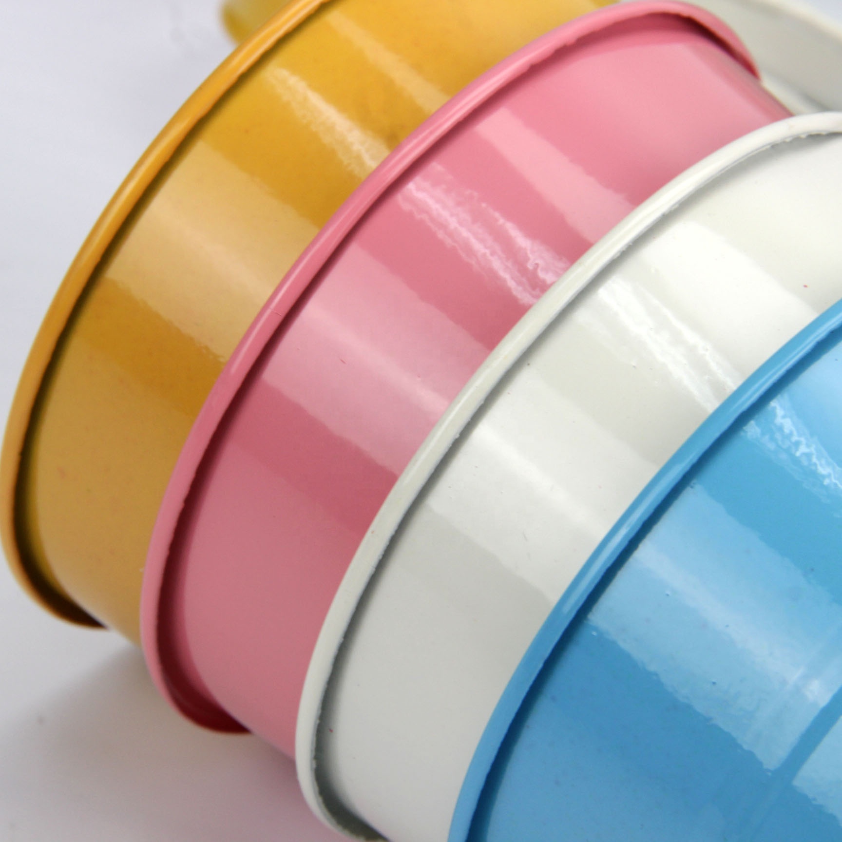 Горшки подвесные садовые металл пластик съемный крючок