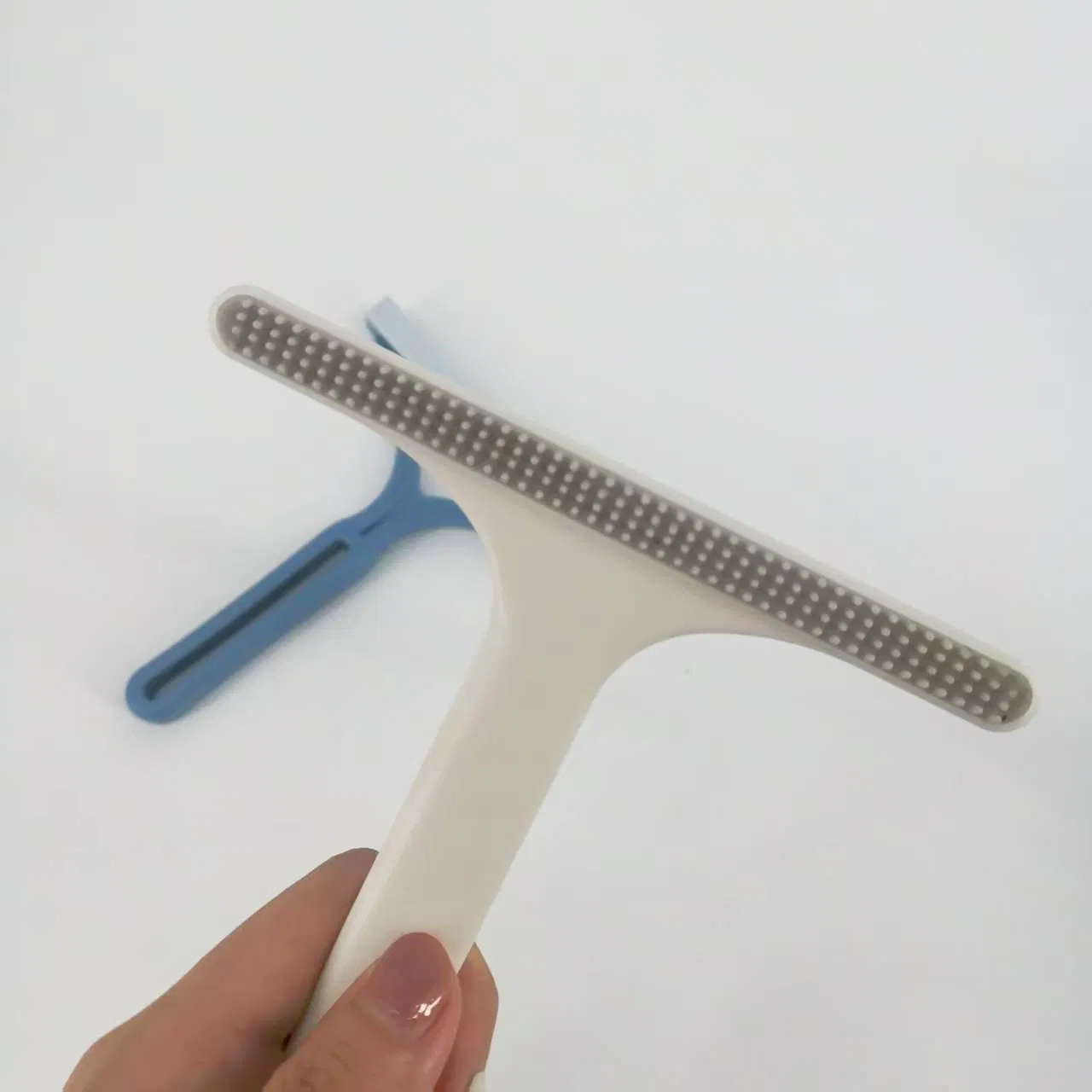 2PCS Manual Portable Fabric Shaver Magic Household Lint Trimmer Roller for Coats Woolen & Cashmere Effective on Pet Hair Cleaning Shaver Tool