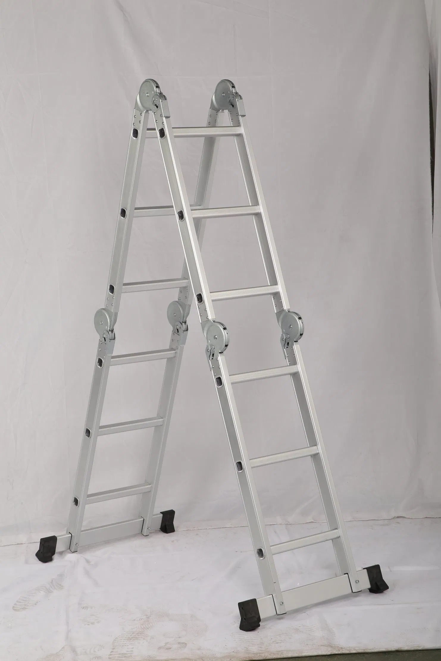 En131 Approved Aluimium Multi-Purpose Ladder with Big Joint