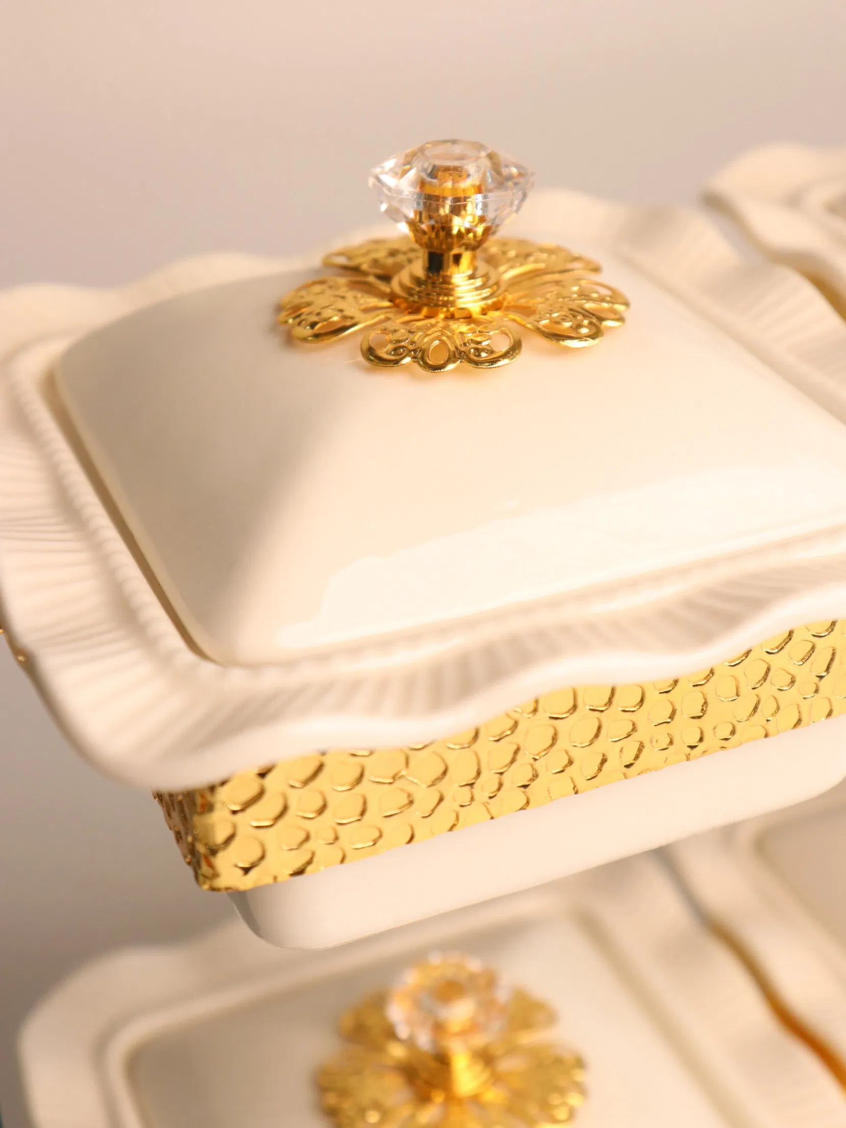 New High-End Gold-Plated Ceramic Square Fruit Tray
