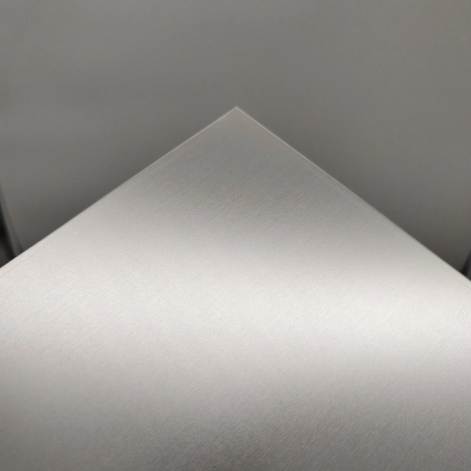 Colored Pet Laminated Aluminum Honeycomb Composite Panel Sheet for Furniture Ceiling Wall Cladding Retail Shop Display and Interior Decoration