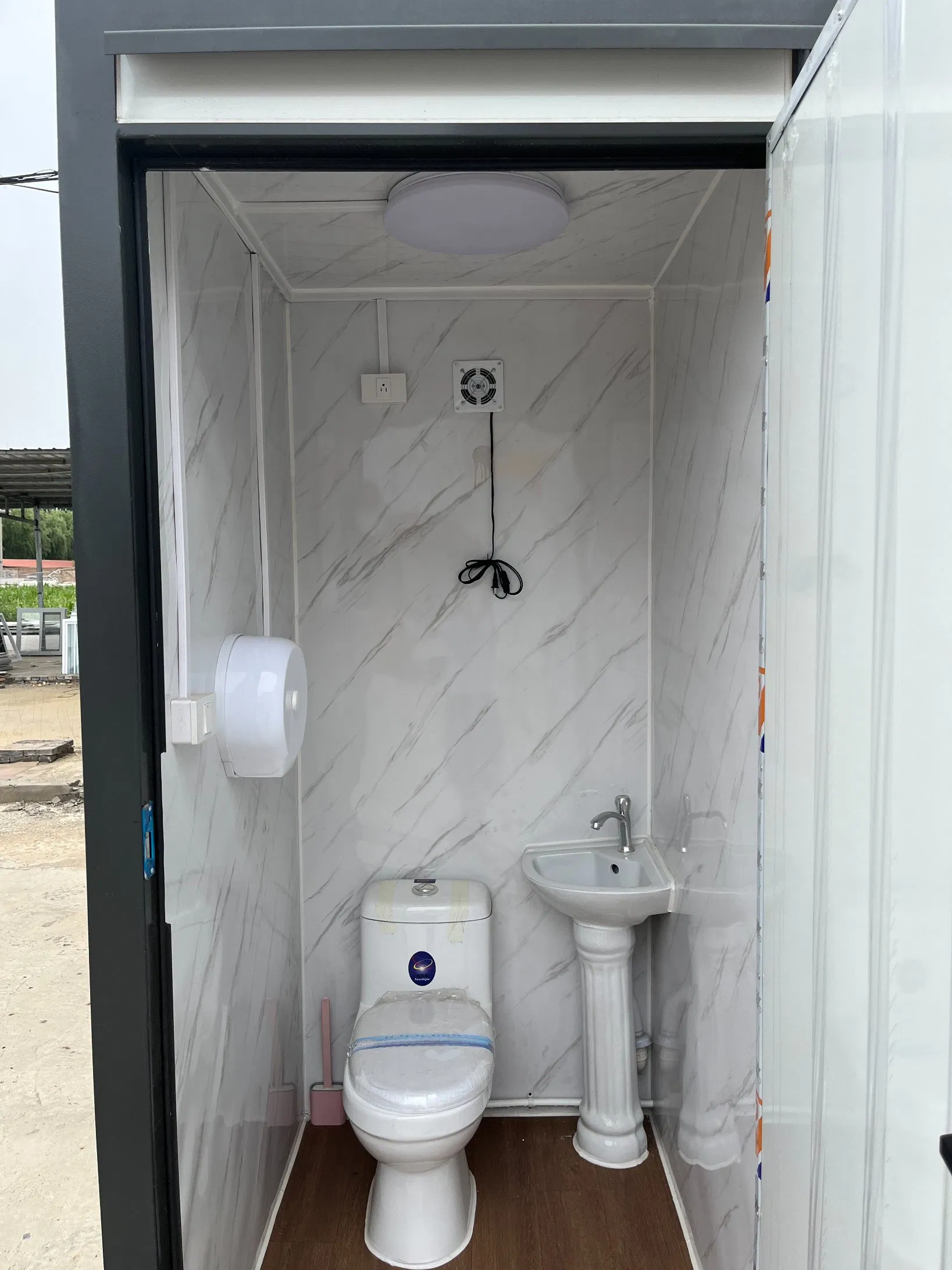 Luxury Prefab Folding Expandable Container Home Trailer House for Casa Hotel