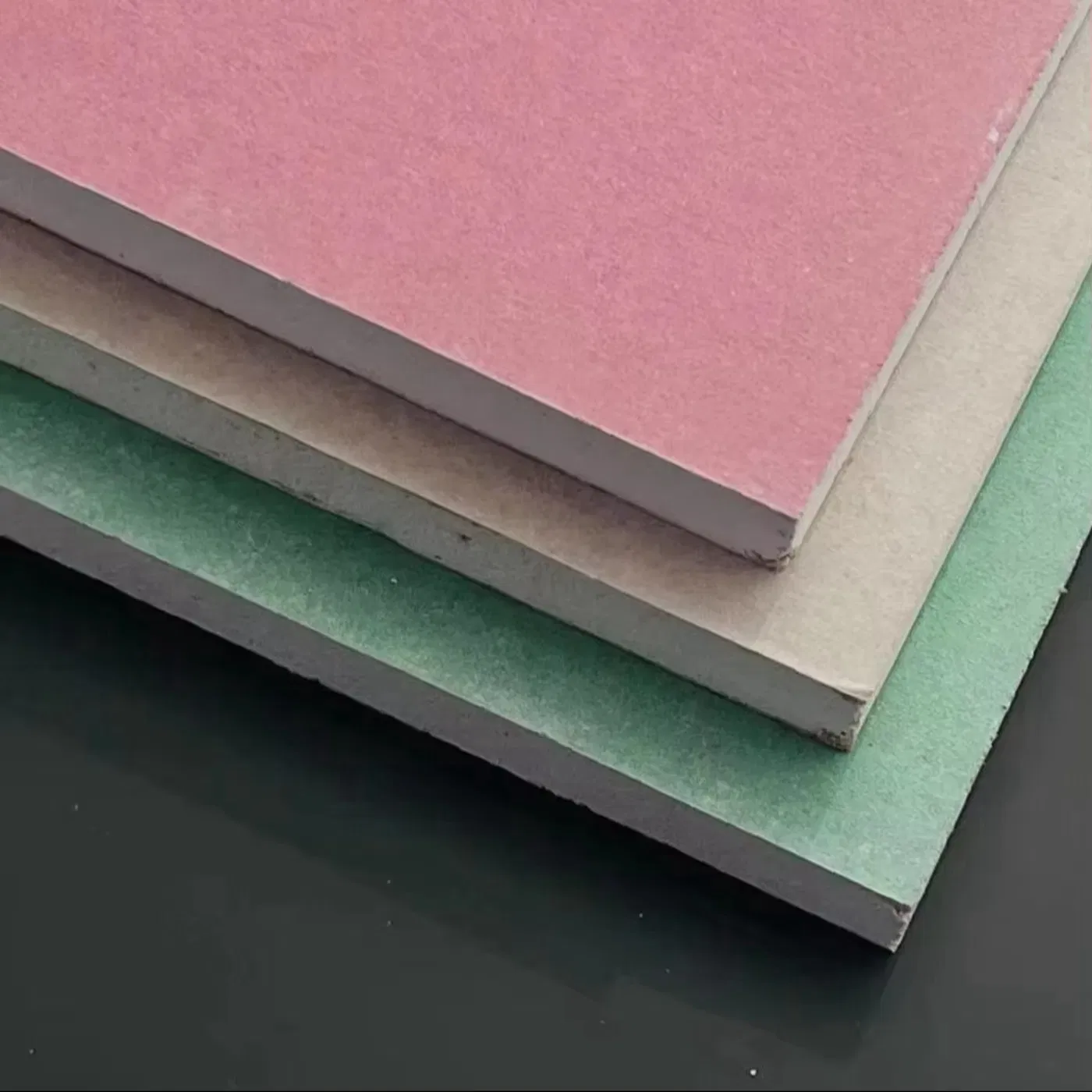 Moisture Proof Plasterboard Decoration Waterproof Gypsum Board Wall Panel Material Supplier Construction Cladding Wall Covering Wall Decoration