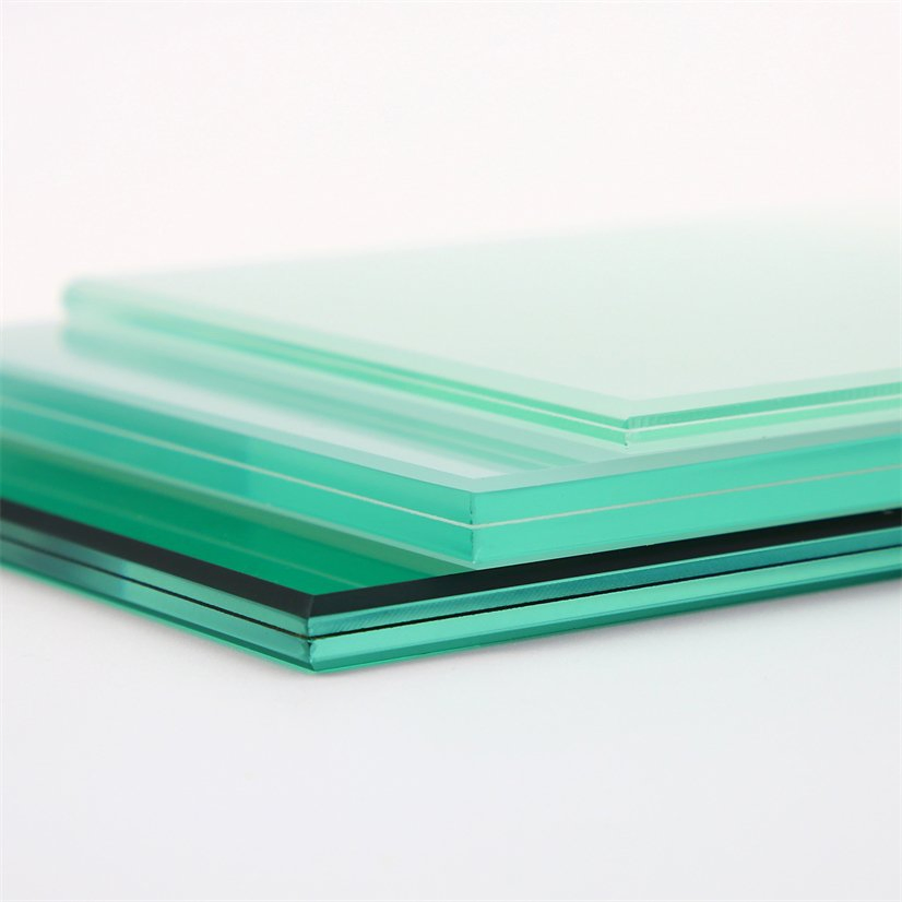 Hot Selling Waterproof and UV Proof Color Safety Laminated Glass for Building