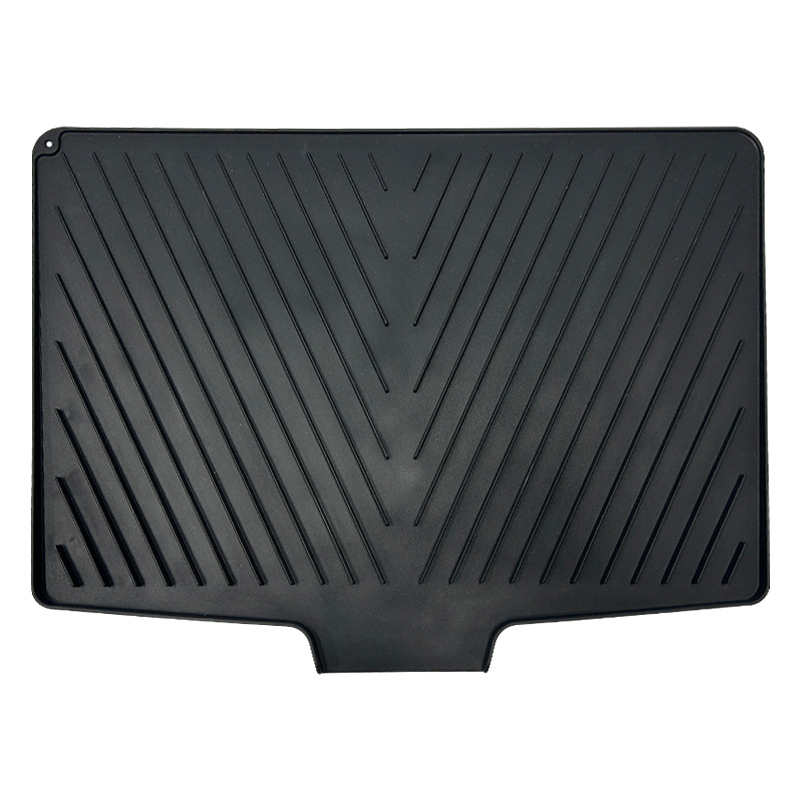 Силиконовый коврик для сушки посуды у раковины