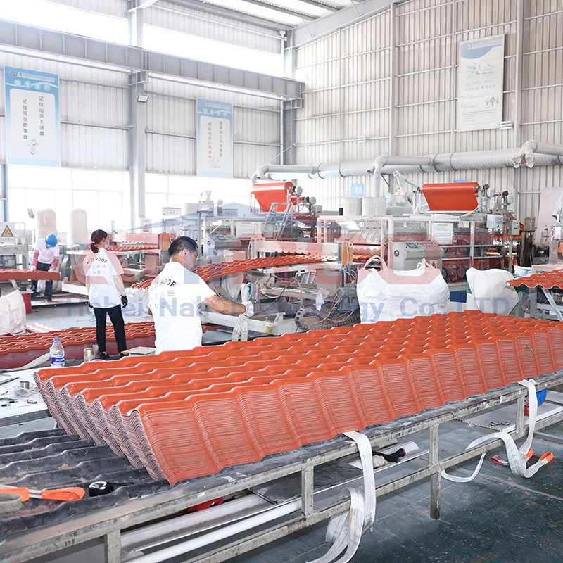 30-Year Lifespan, Vibrant Colors, Corrosion-Resistant, Easy Installation. Plastic Trapezoidal T1070 UPVC Roof Sheet.