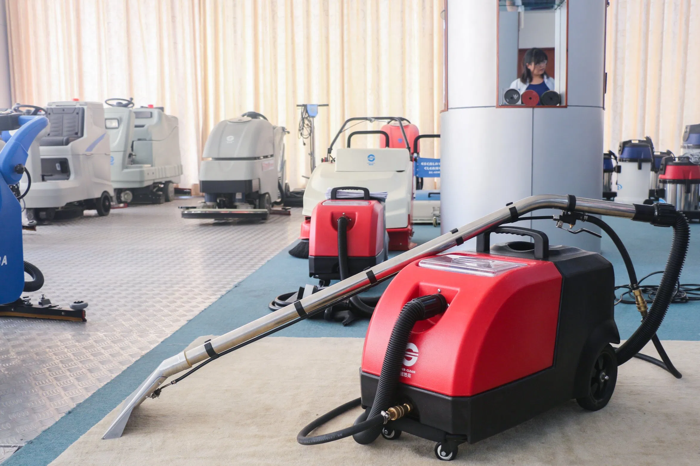 Home Appliance Sofa and Carpet Cleaning Machine