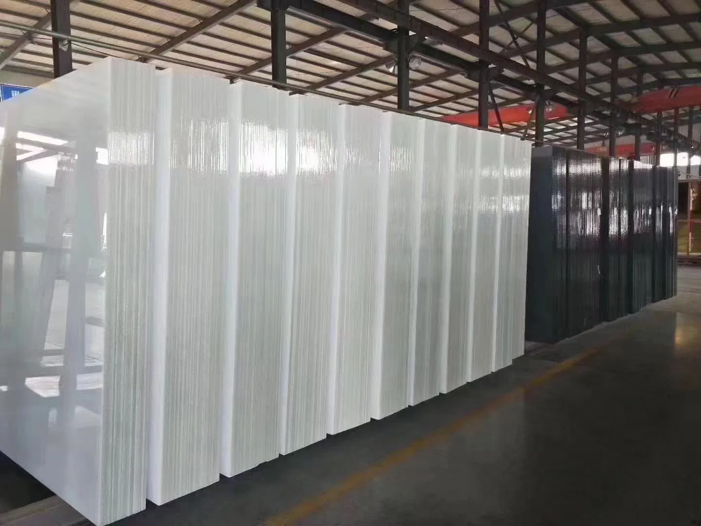 4-6mm Different Thickness of Ultra Crystal Clear Low Iron Glass Sheet for Lacquered Glass and Painted Glass for Wardrobe and Cupboard Doors