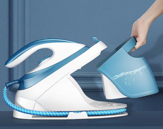 CE Approved Cheapest Dry Iron for Home Use