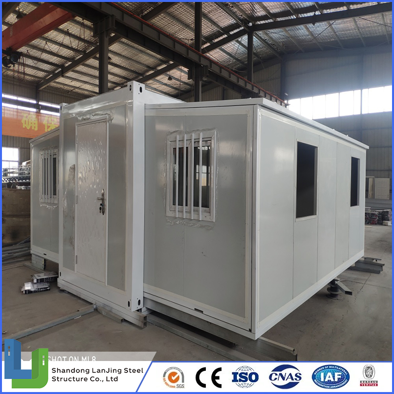 Modular Prefabricated Movable Folding/Expandable Prefab Container House with Appliance