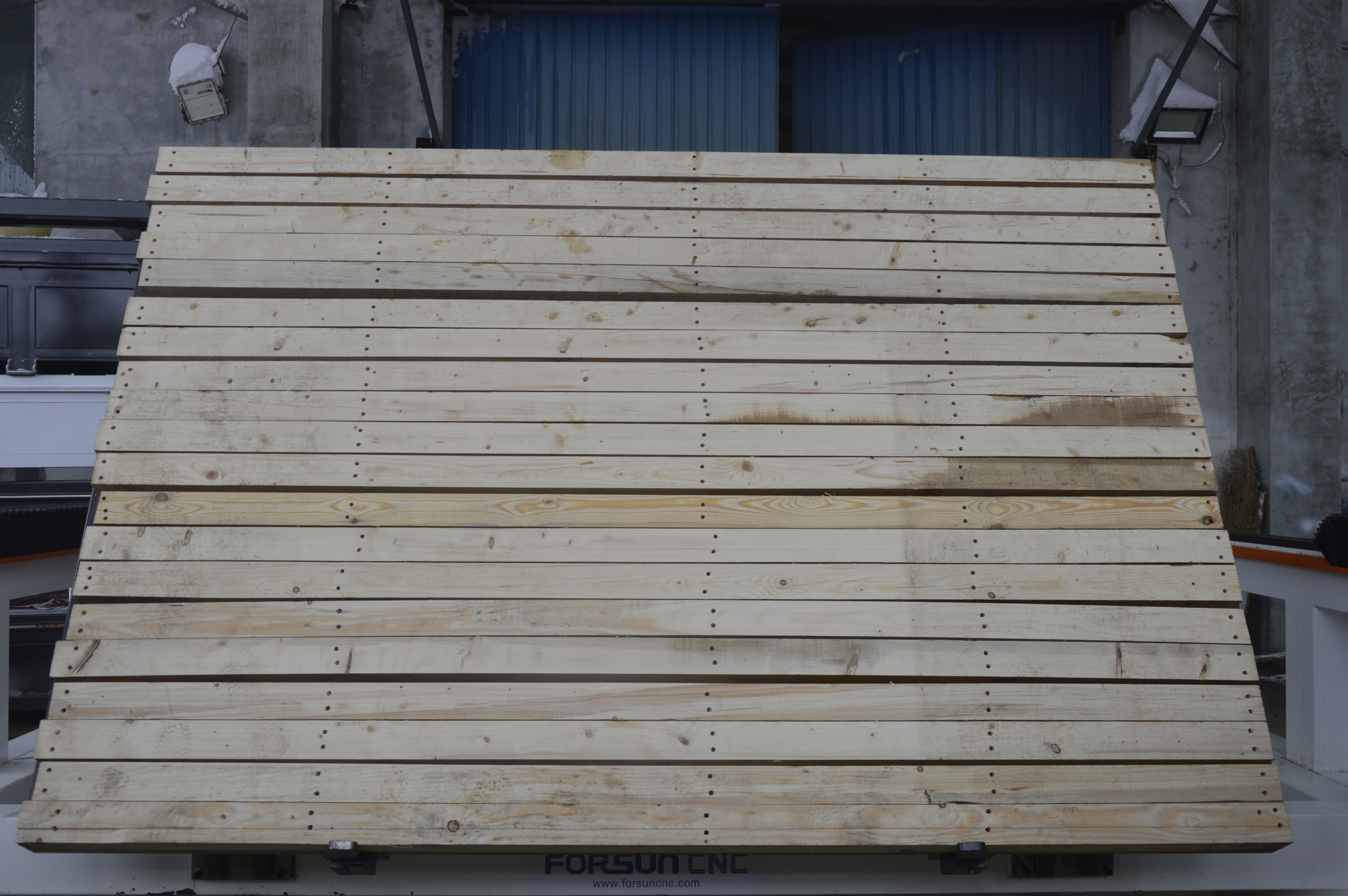 Ленточная пила по металлу автоматическая гидравлическая с ЧПУ