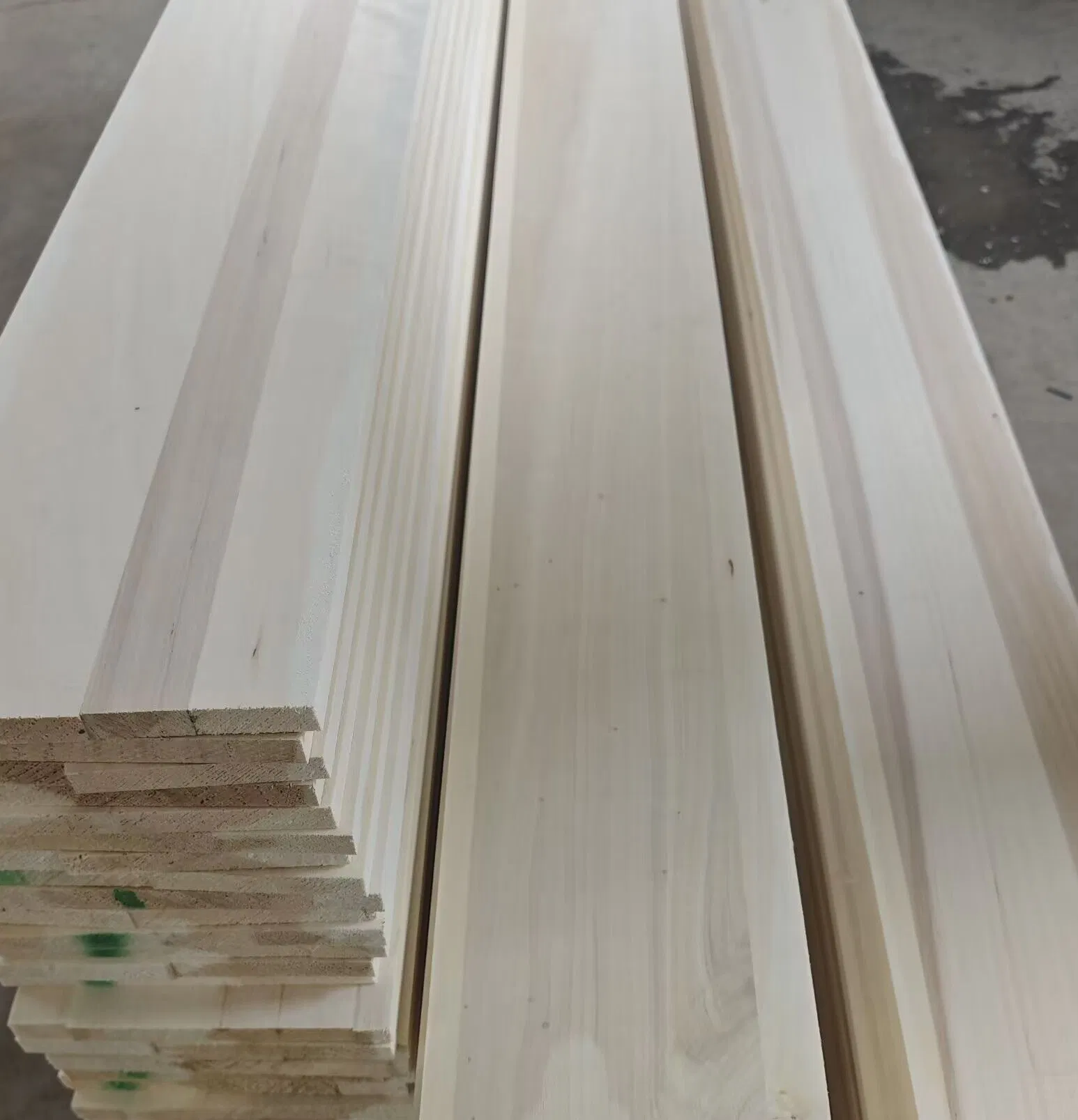Factory High Quality Paulownia Edge Glue Board Finger Joint Wood Board