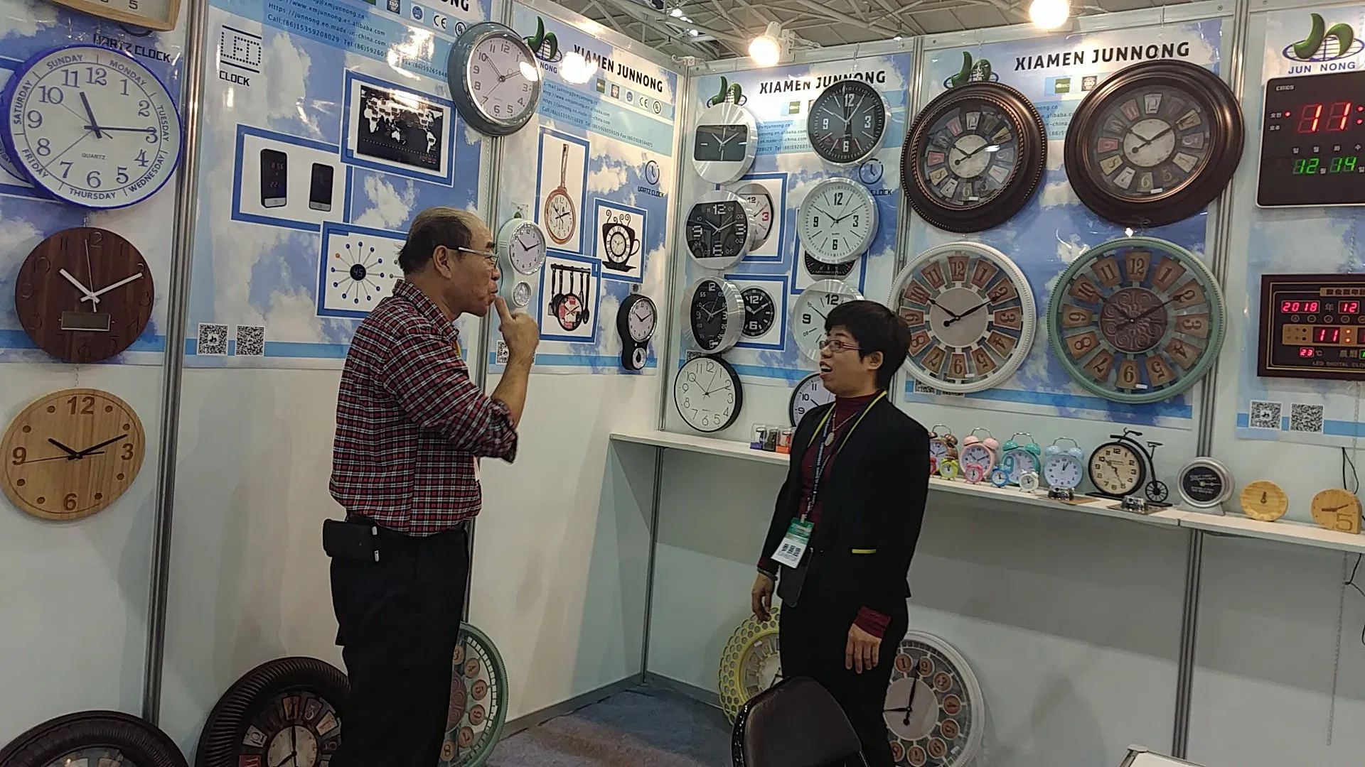 Big Home Decoration Golden Round Indian Style Wall Clock