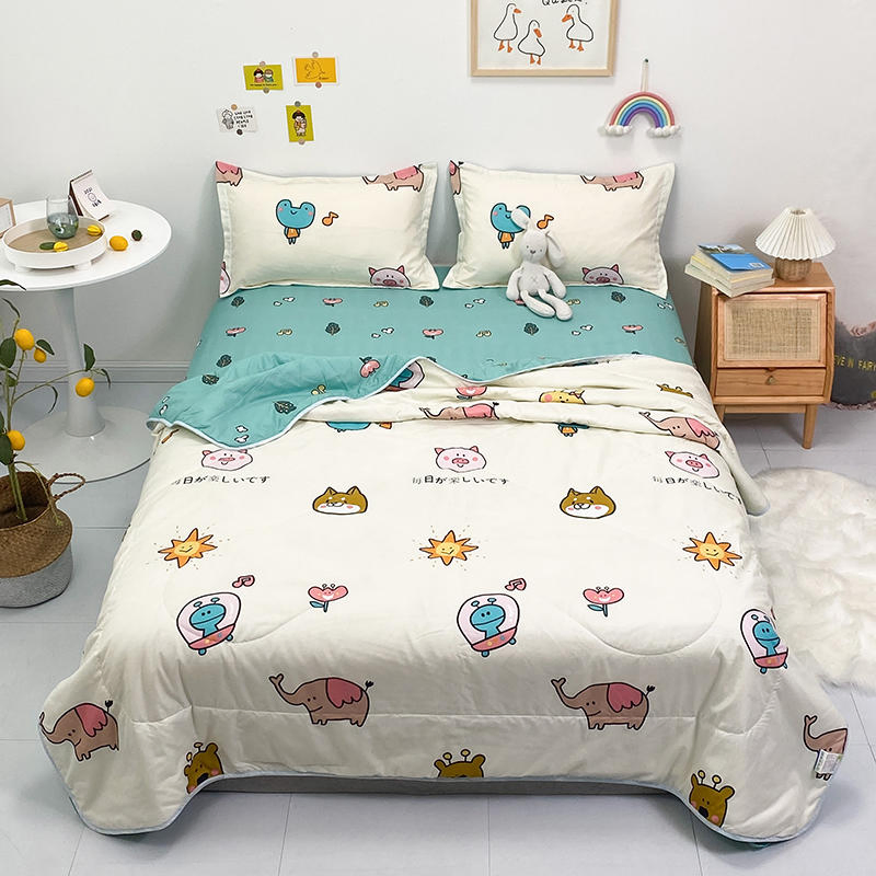 Luxury Quilted Blanket Microfibre Wool King Coverlets Queen Summer Fashion Modern Set Quilt Cheap for Home Bedding