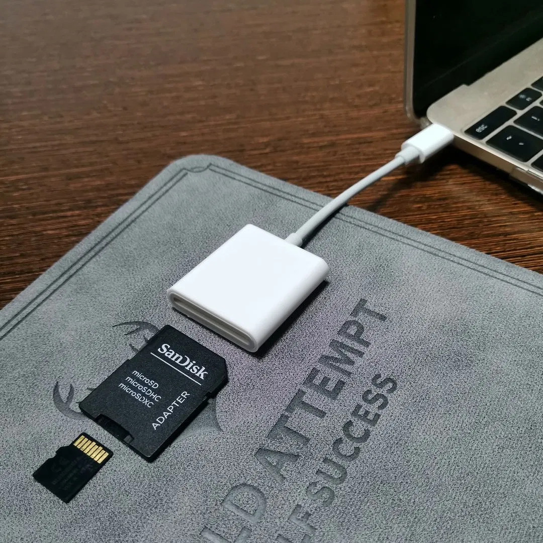 Картридер Lightning-SD для iPhone и Android