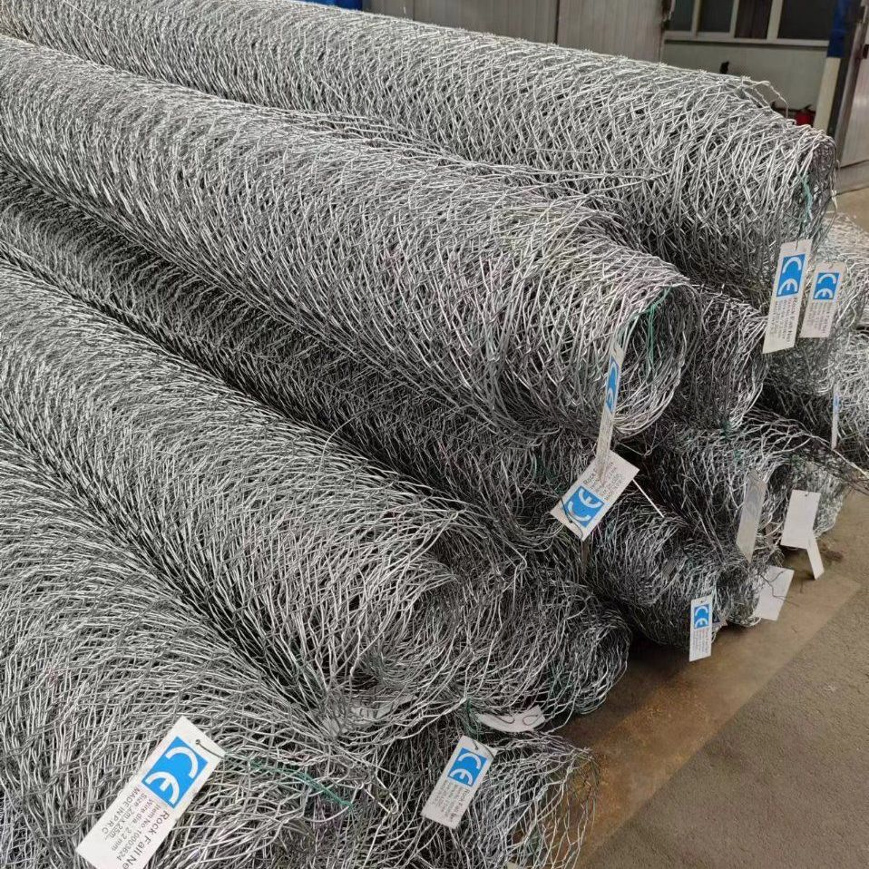 Galvanized Chain Linke Fence Diamond Wire Mesh for Stadium Fence Use