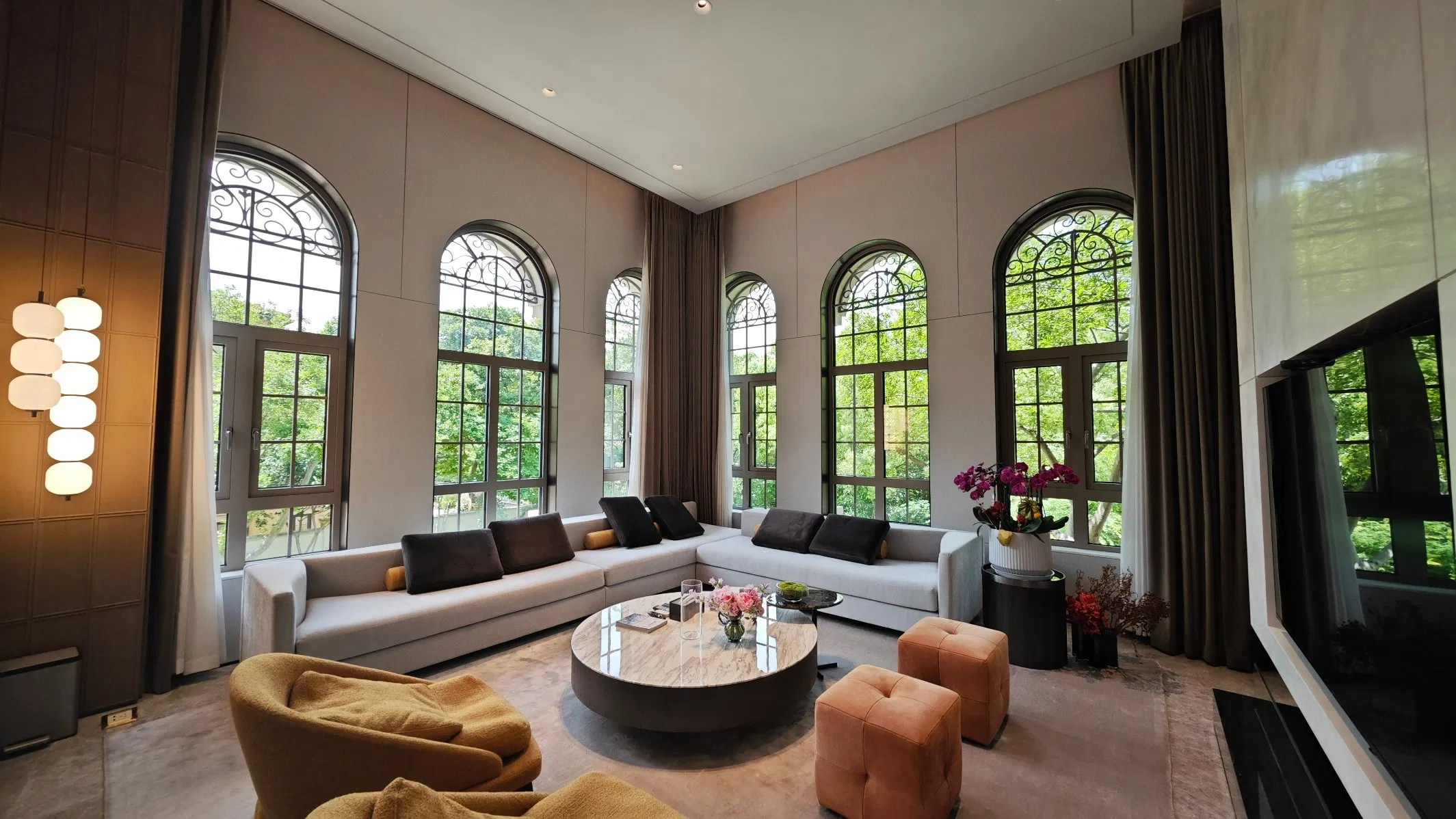 High-End Classic Style Wooden Metal Window with CSA Certificated for Luxury Villa