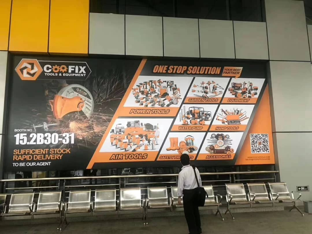 Отбойный молоток Coofix CF3381 900Вт, 95мм