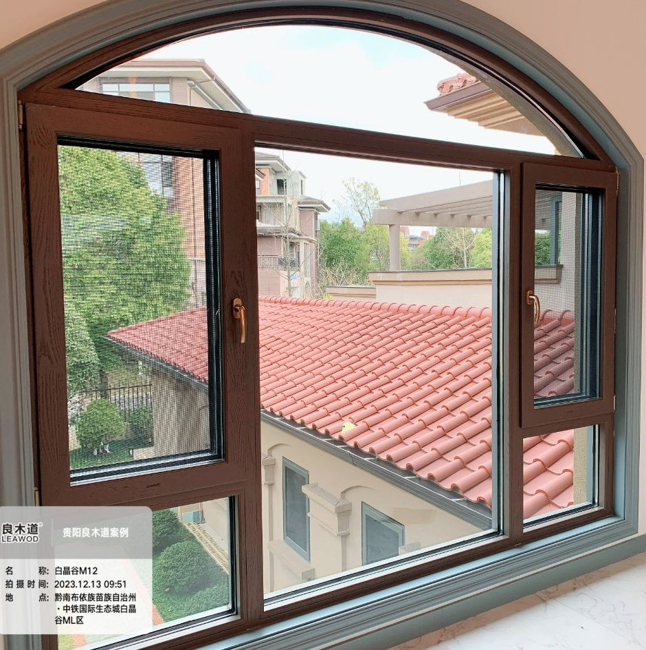 Round Corner Design Wood Aluminum Composite Casement Window for Church Hotel