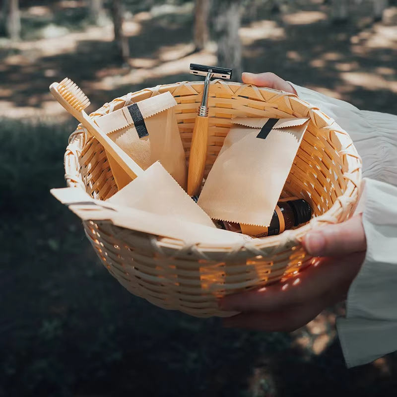 Premium Bamboo Hanheld Safety Razor with 3 Blades - Custom Logo, Wooden Handle for Men, Disposable & Hotel Use