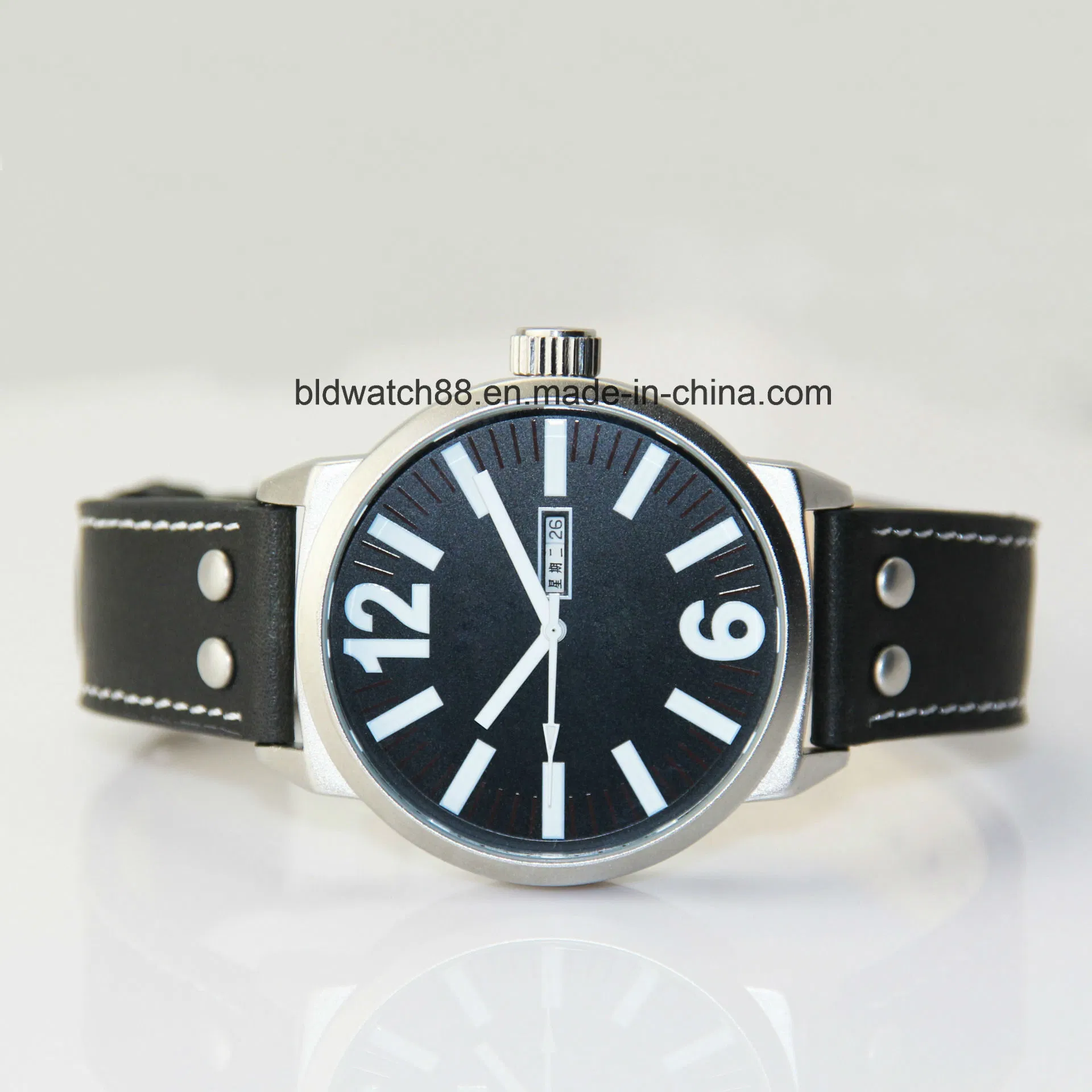 Big Size Mens Gift Watches Promotional Alloy Leather Wrist Watch 47mm