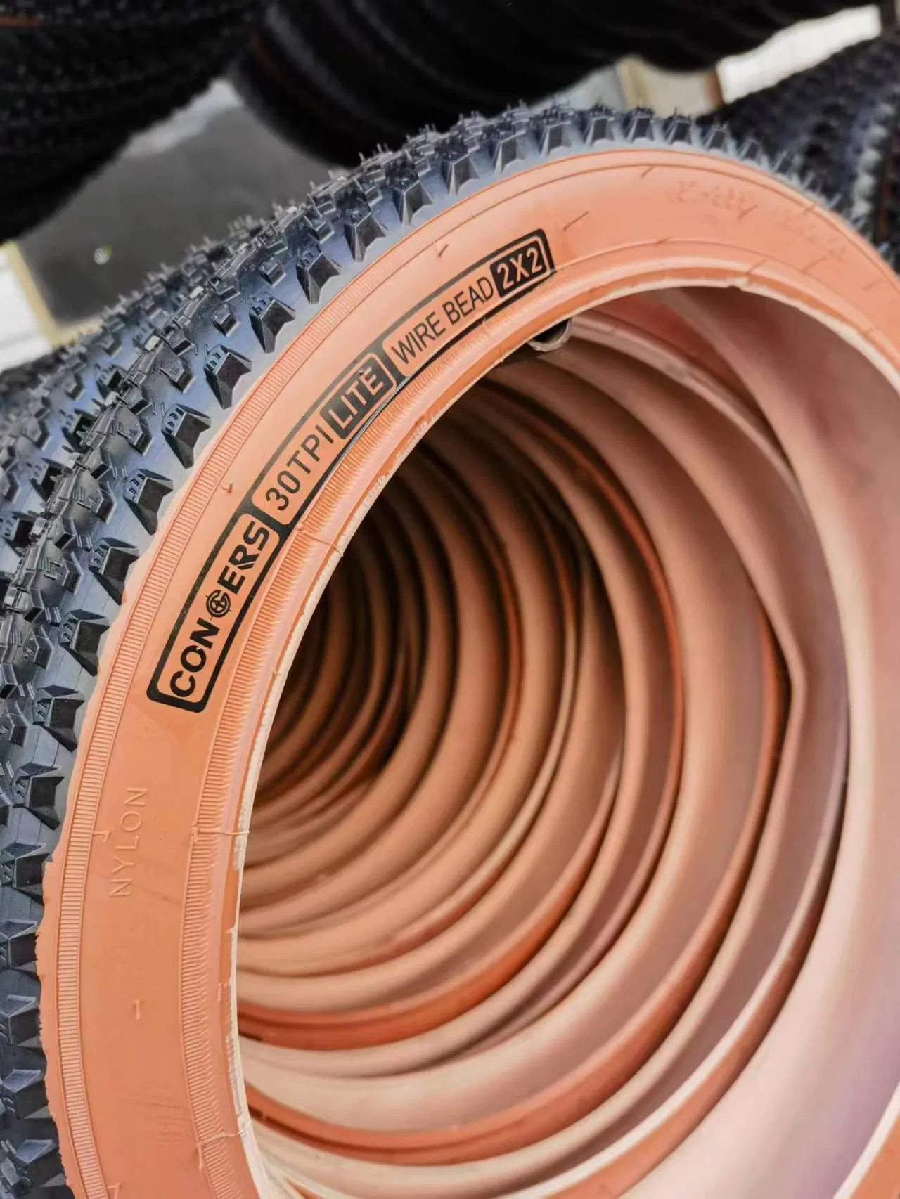 Городские велосипедные покрышки и камеры SPEEDMILE