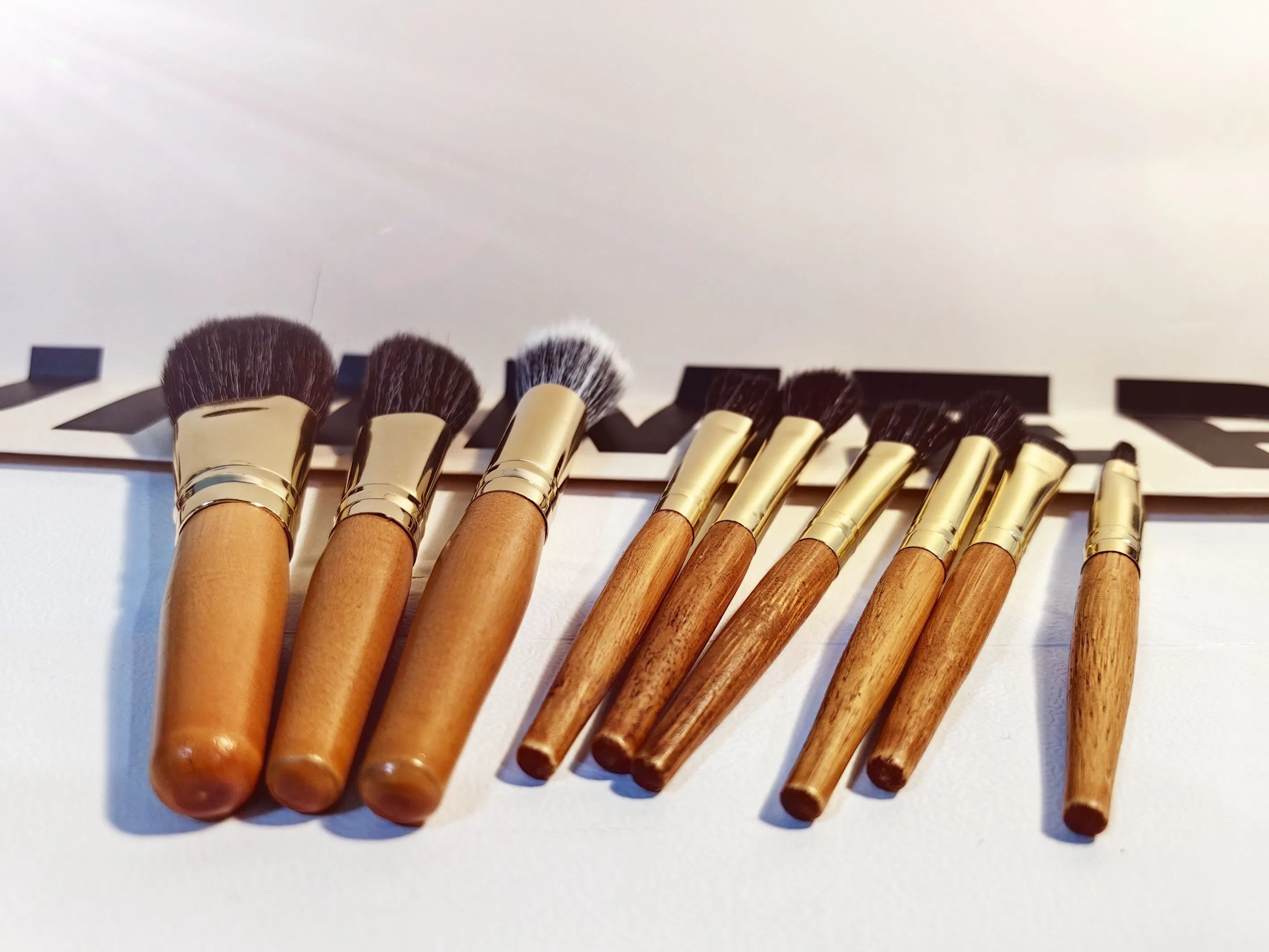 Mini Makeup Brush Eco-Friendly Brush Hair Nature Wood Handle