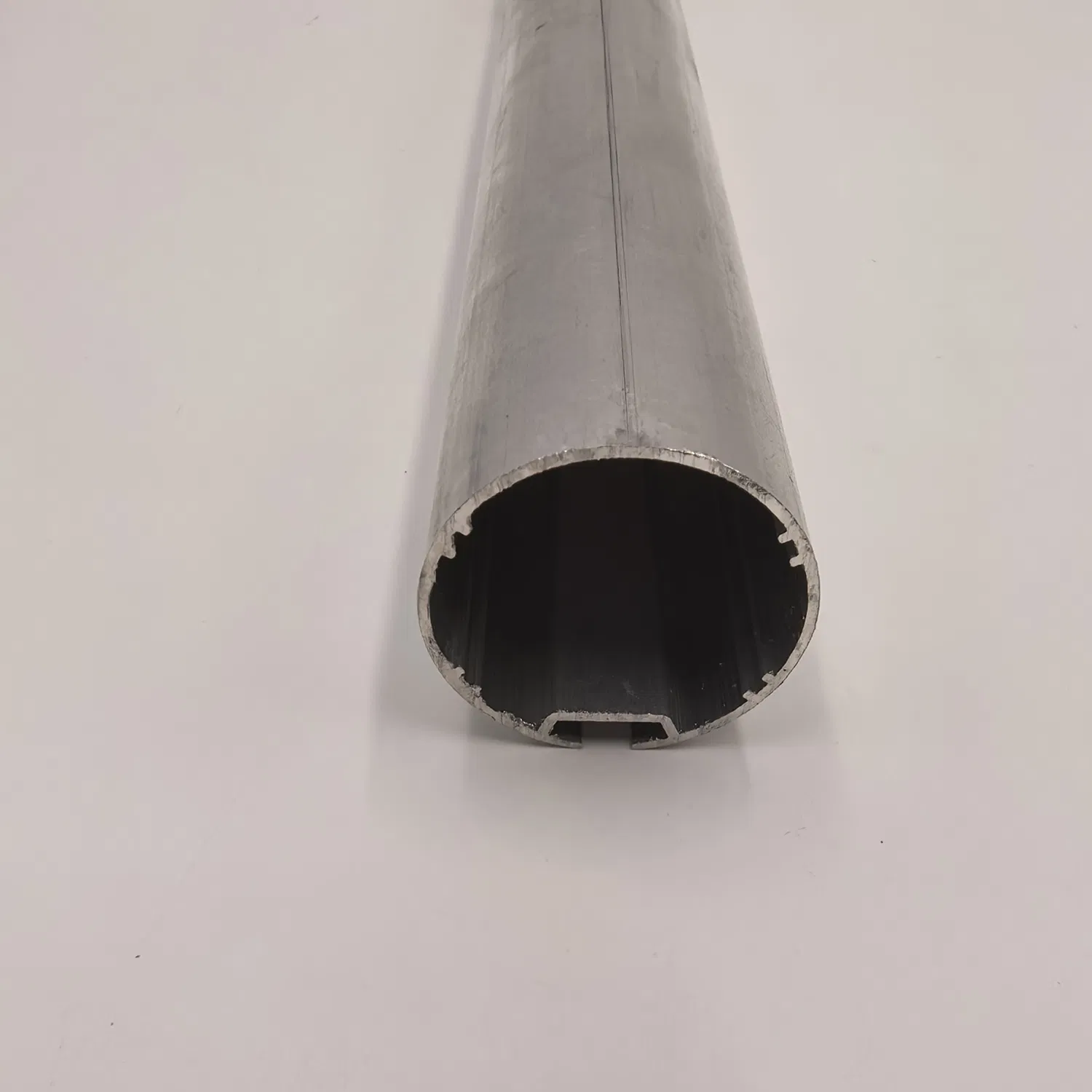 Premium Anti-Aging Aluminum Curtain Track for Commercial Use