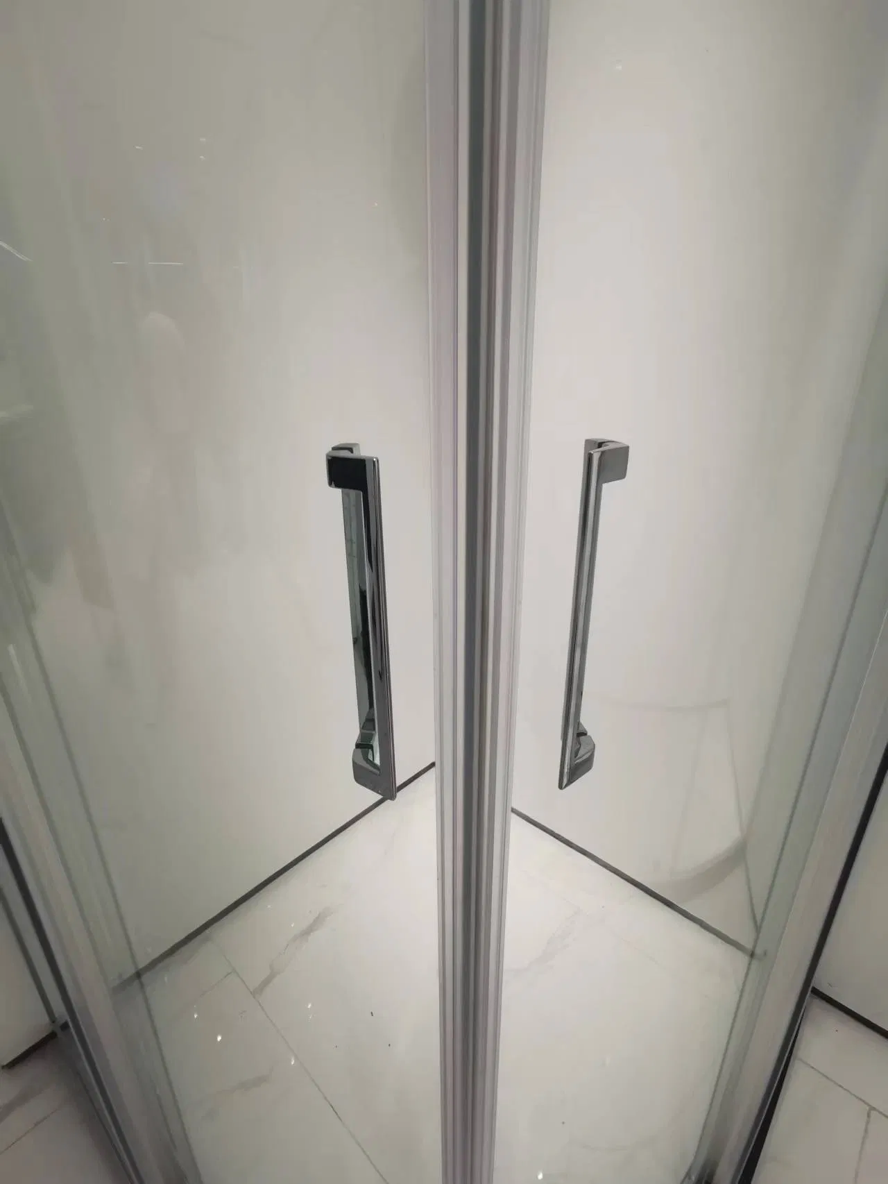 European Series Corner Entry Pivot Shower Enclosure