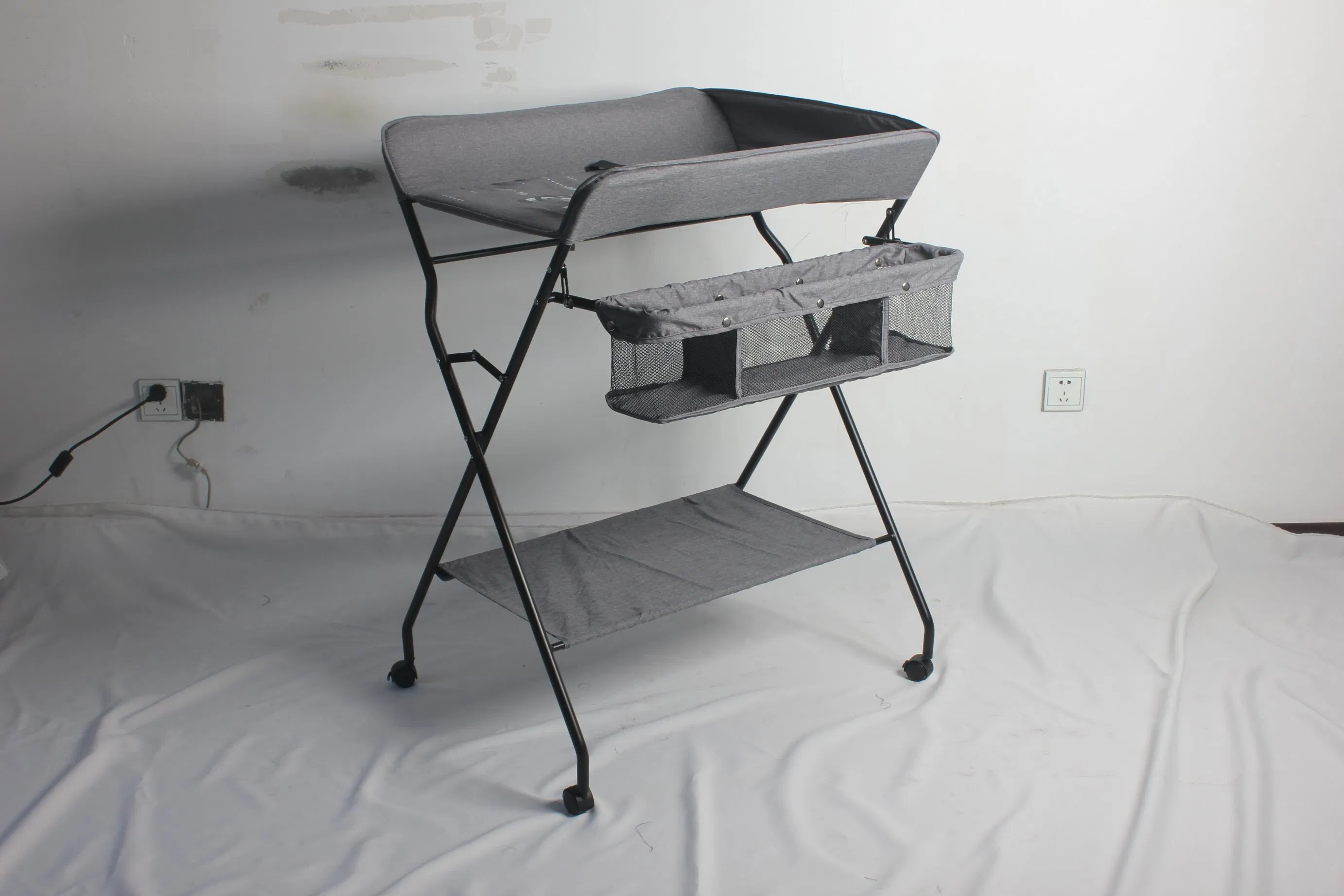 Foldable Baby Diaper Changing Table with 4 Wheels Folding Portable Changing Table