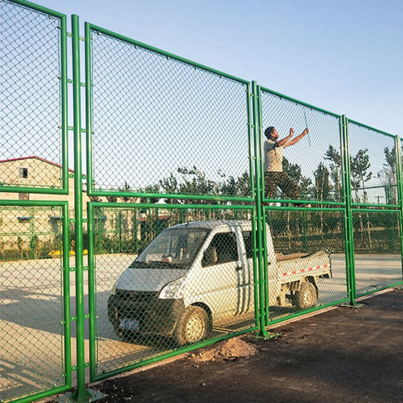 PVC or Plastic Vinyl Coated Diamond Roll Galvanized Chain Link Fence Wire Mesh
