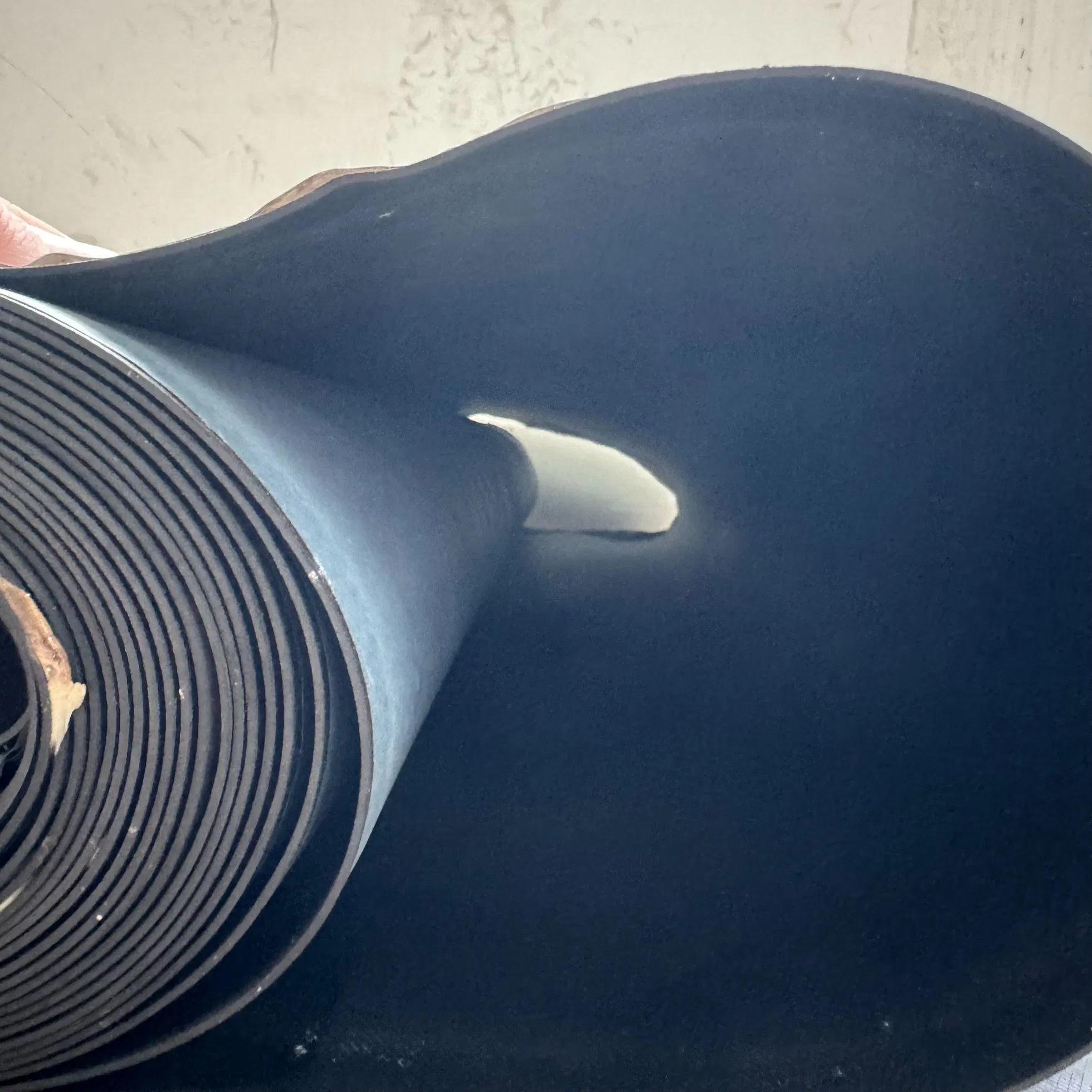 Manufacture Price 1.2mm to 3.0mm Wholesale Antibacterial Property EPDM Rubber Waterproof Membrane