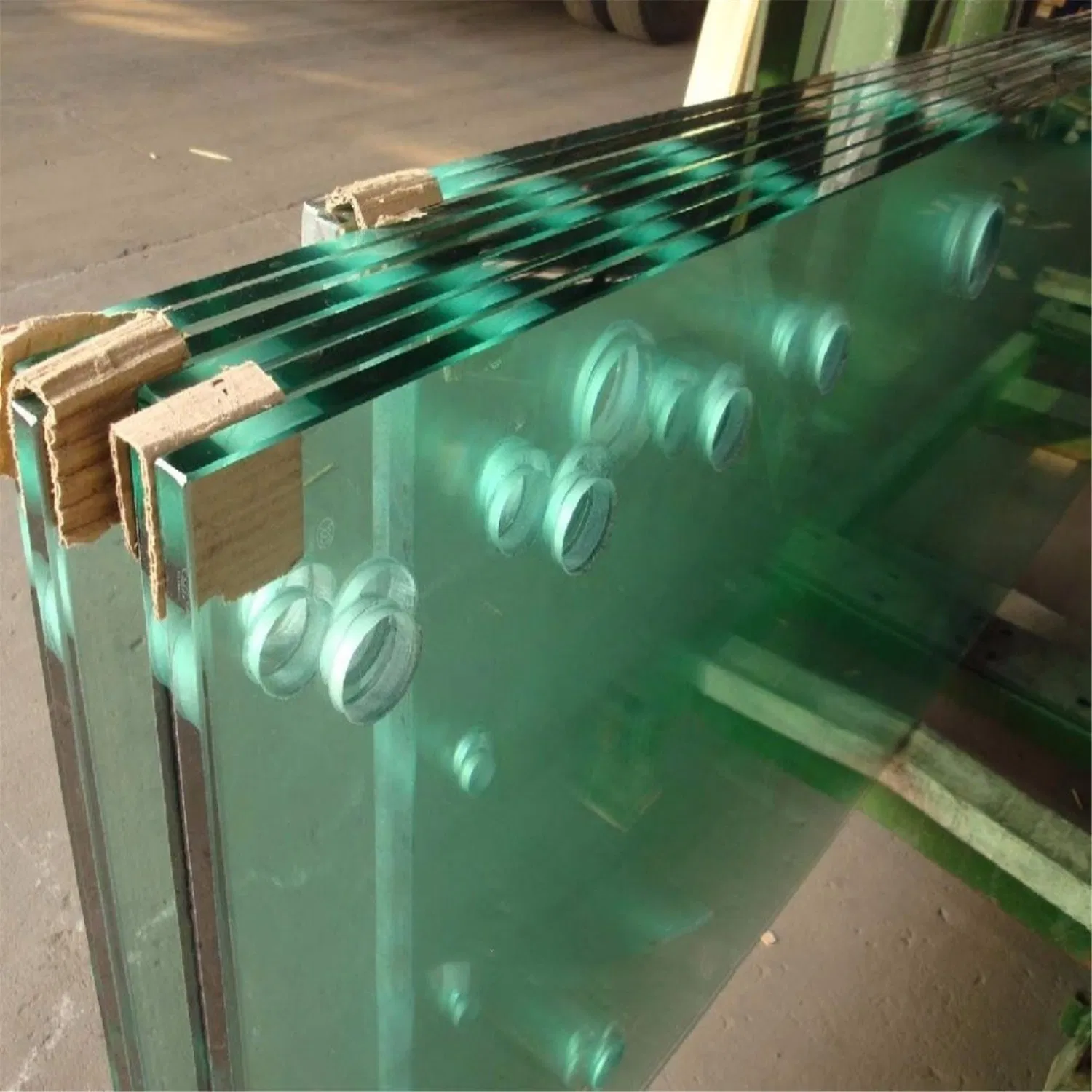 Antiskid Laminated Glass Safety Glass for Stairs