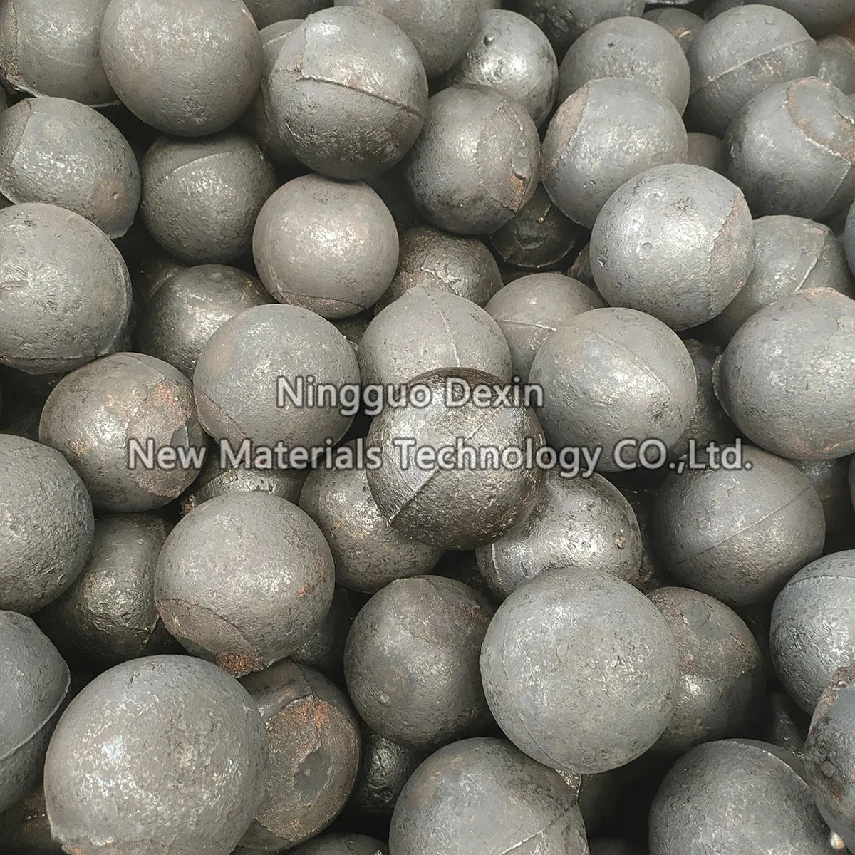 Ball Mill Crusher Parts Grinding Steel Balls Wear Parts for Ball Mill Liner Steel High Quality Mining Machine Parts