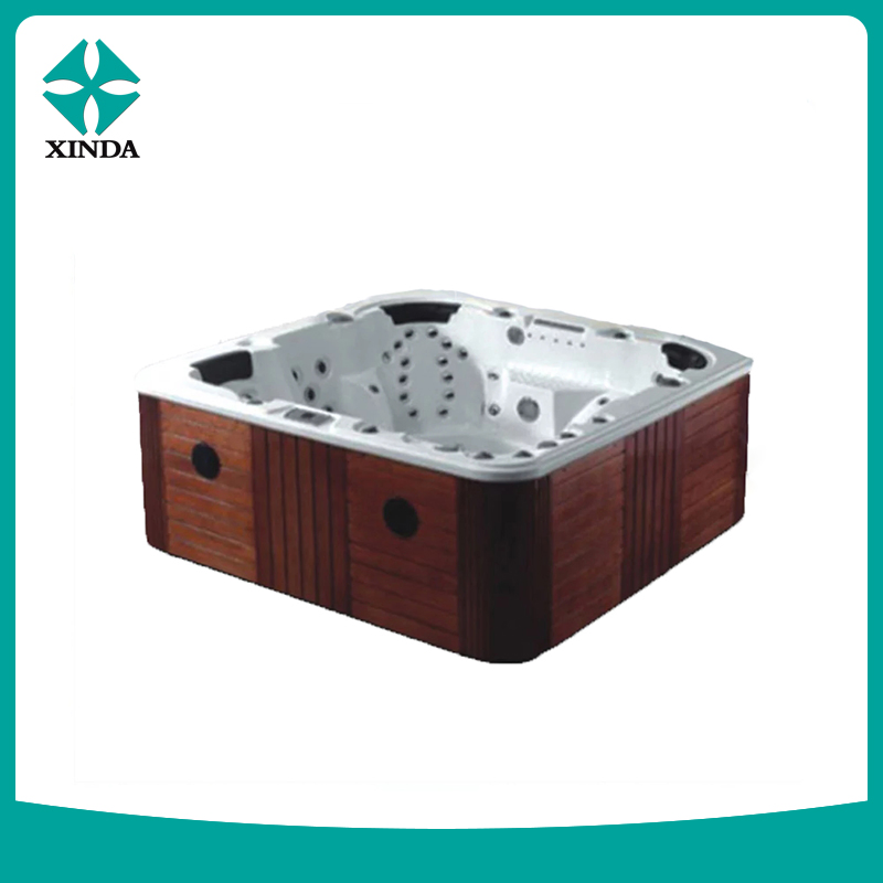 Большой уличный СПА-бассейн Luxury Garden с гидромассажем