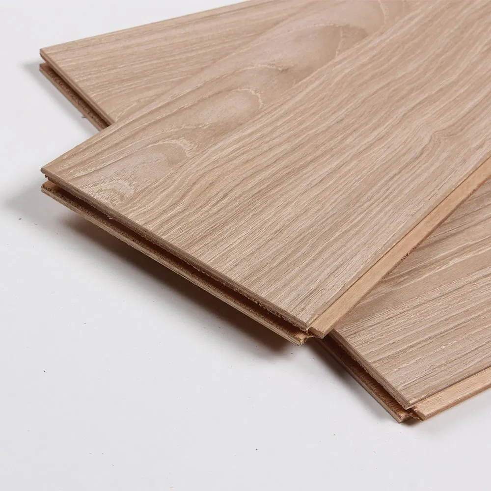 Ламинированный паркет светлый тик