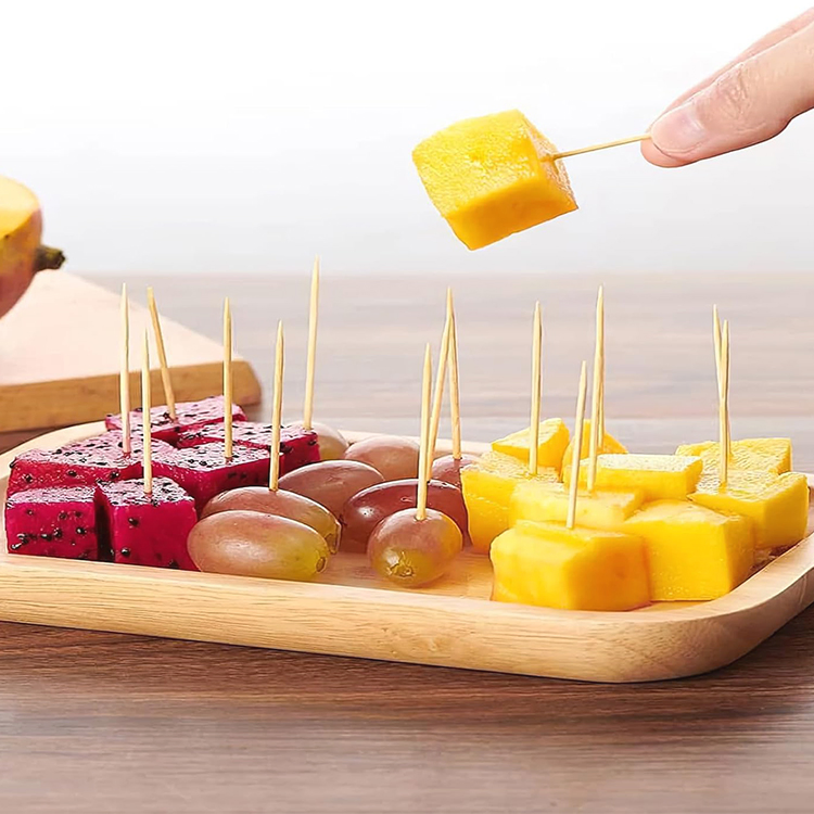 Eco-Friendly Bamboo Toothpicks Round Plastic Bottle Packing Disposable Toothpick Biodegradable Natural Bamboo Toothpicks