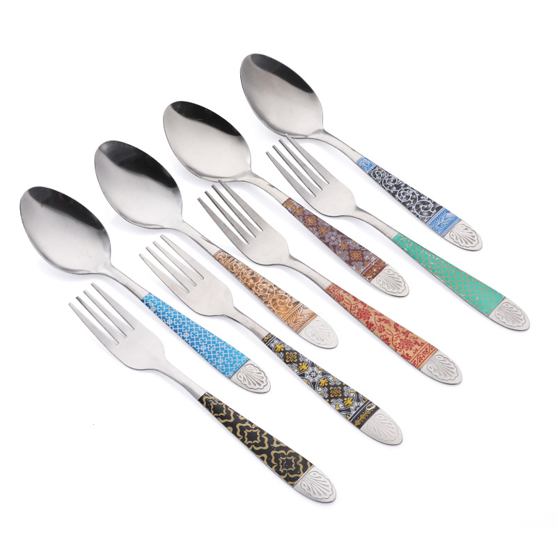 Wholesale Creative Pattern Stainless Steel Spoon. Tableware Fork and Spoon for Restaurants and Hotels. Roasted Flower and Printed Soup Spoon for Canteens.