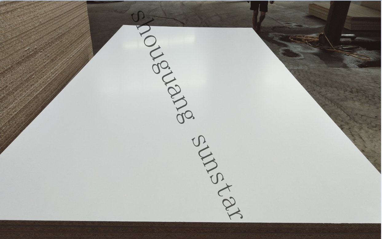 15-18mm High Quality Melamine Faced Particle Board for Furniture