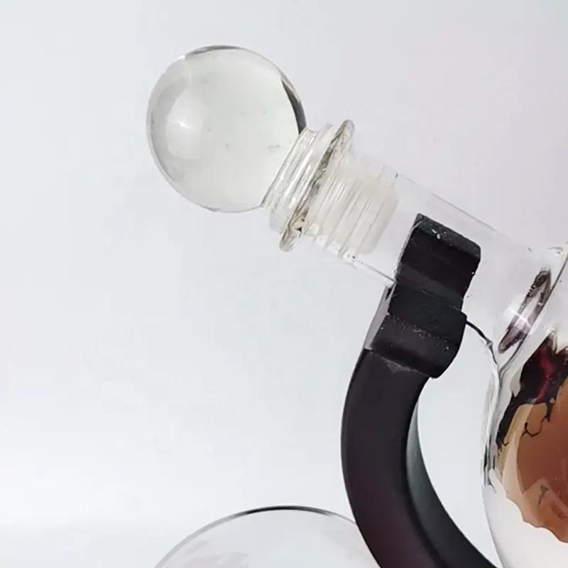 Wholesale Clear Decanter Glass Whiskey Glass Globe Decanter with Two Glasses